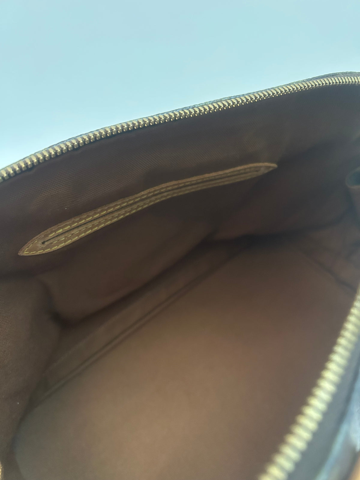 Louis Vuitton Alma
