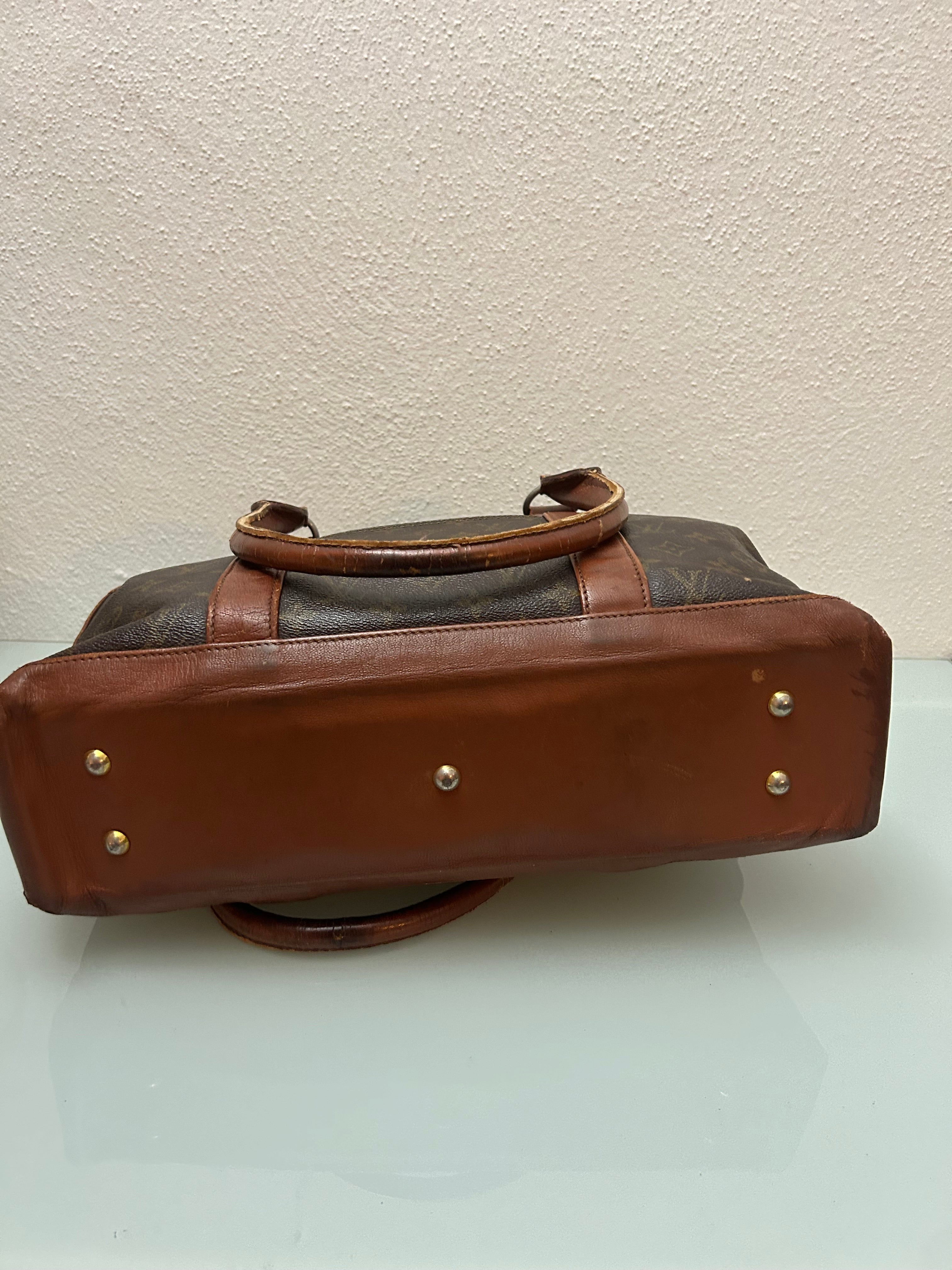 Louis Vuitton Weekend MM