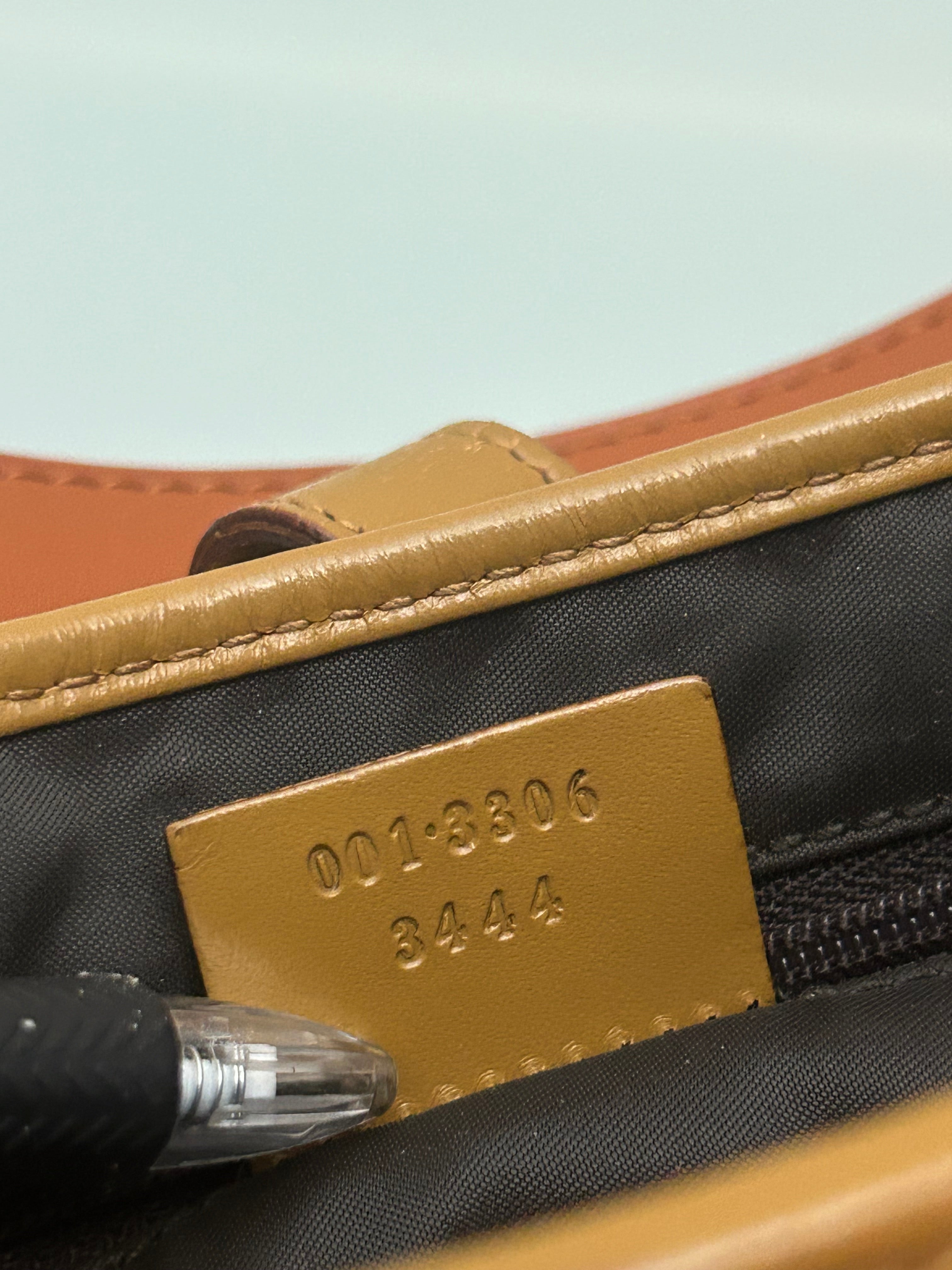 Gucci Jackie