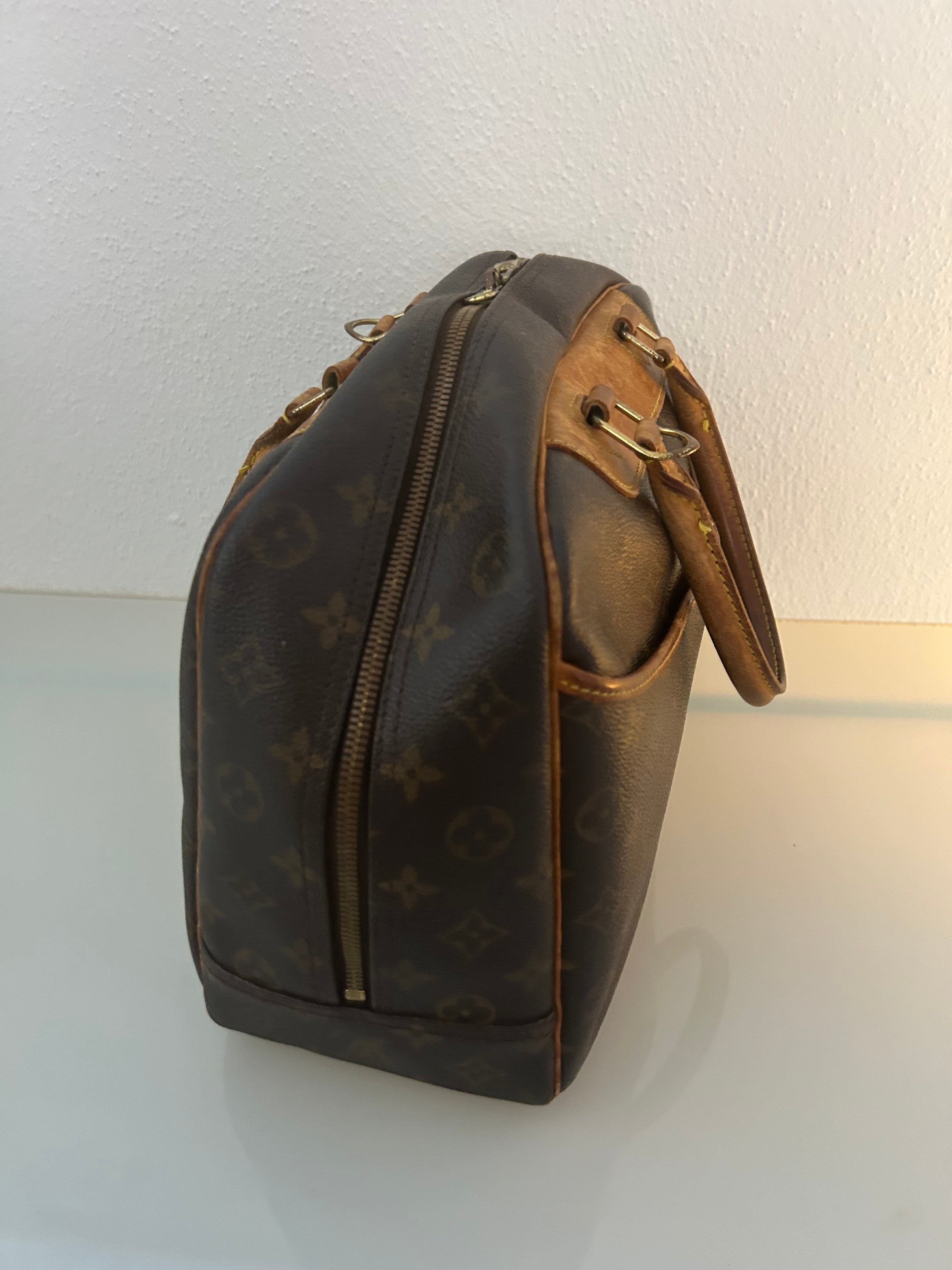 Louis Vuitton Deauville