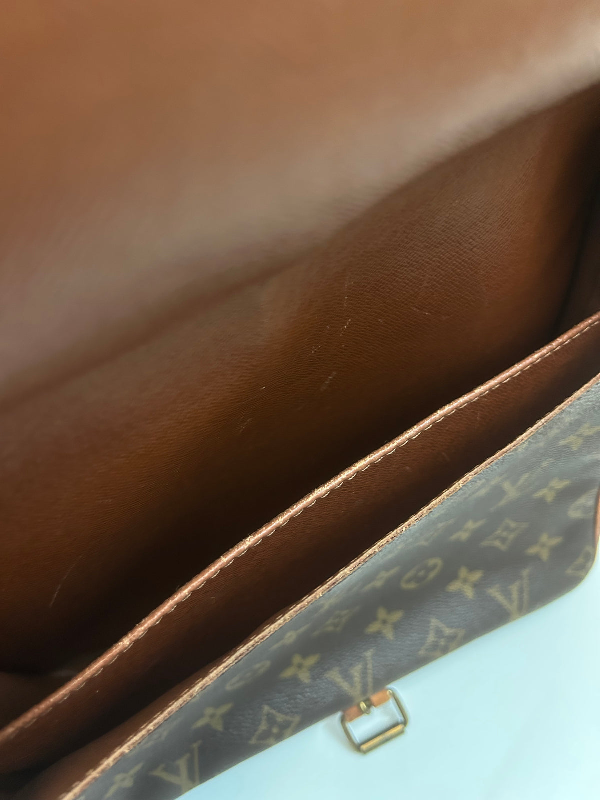 Louis Vuitton Cartoucherie