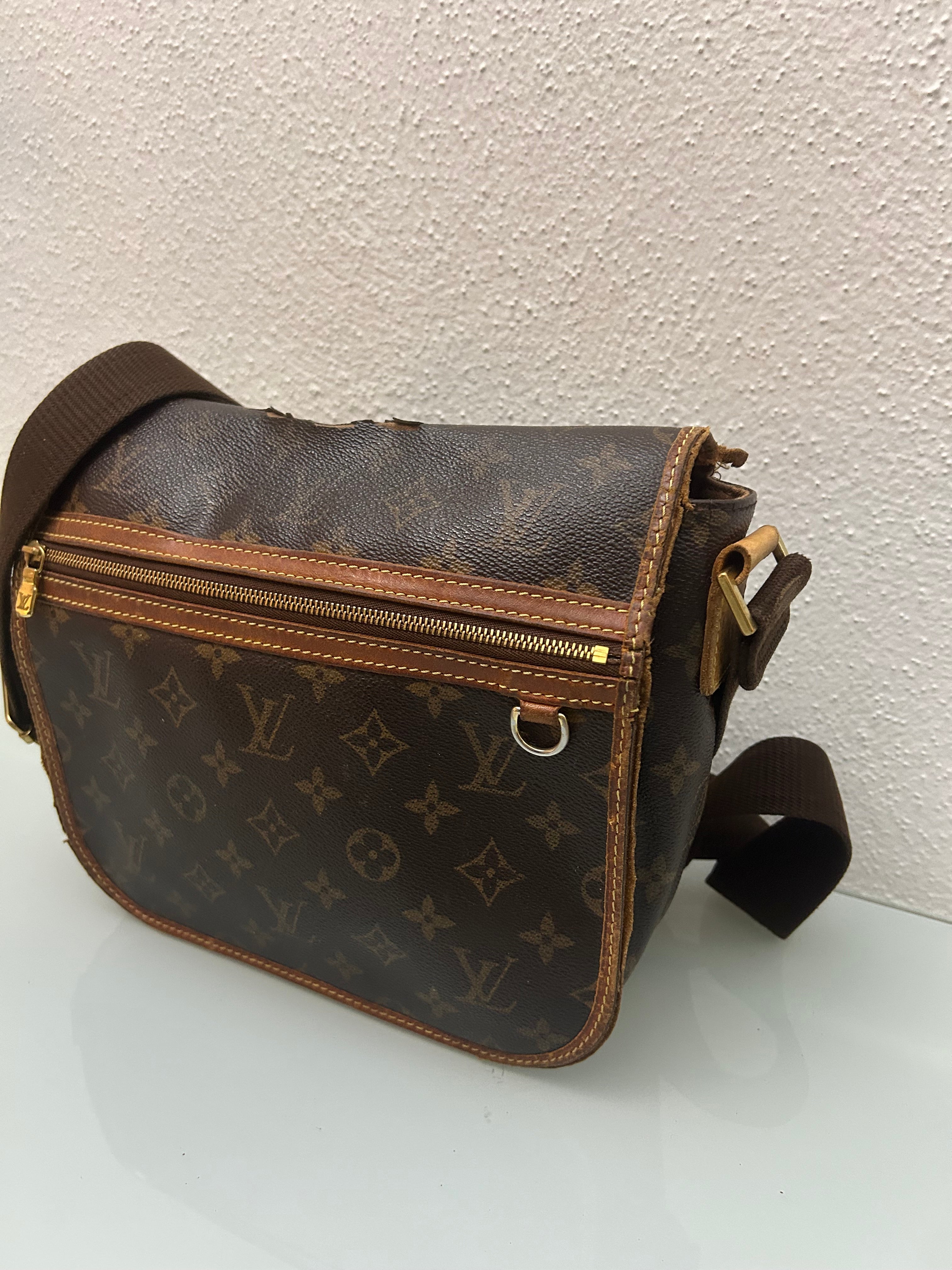Louis Vuitton Bosphore