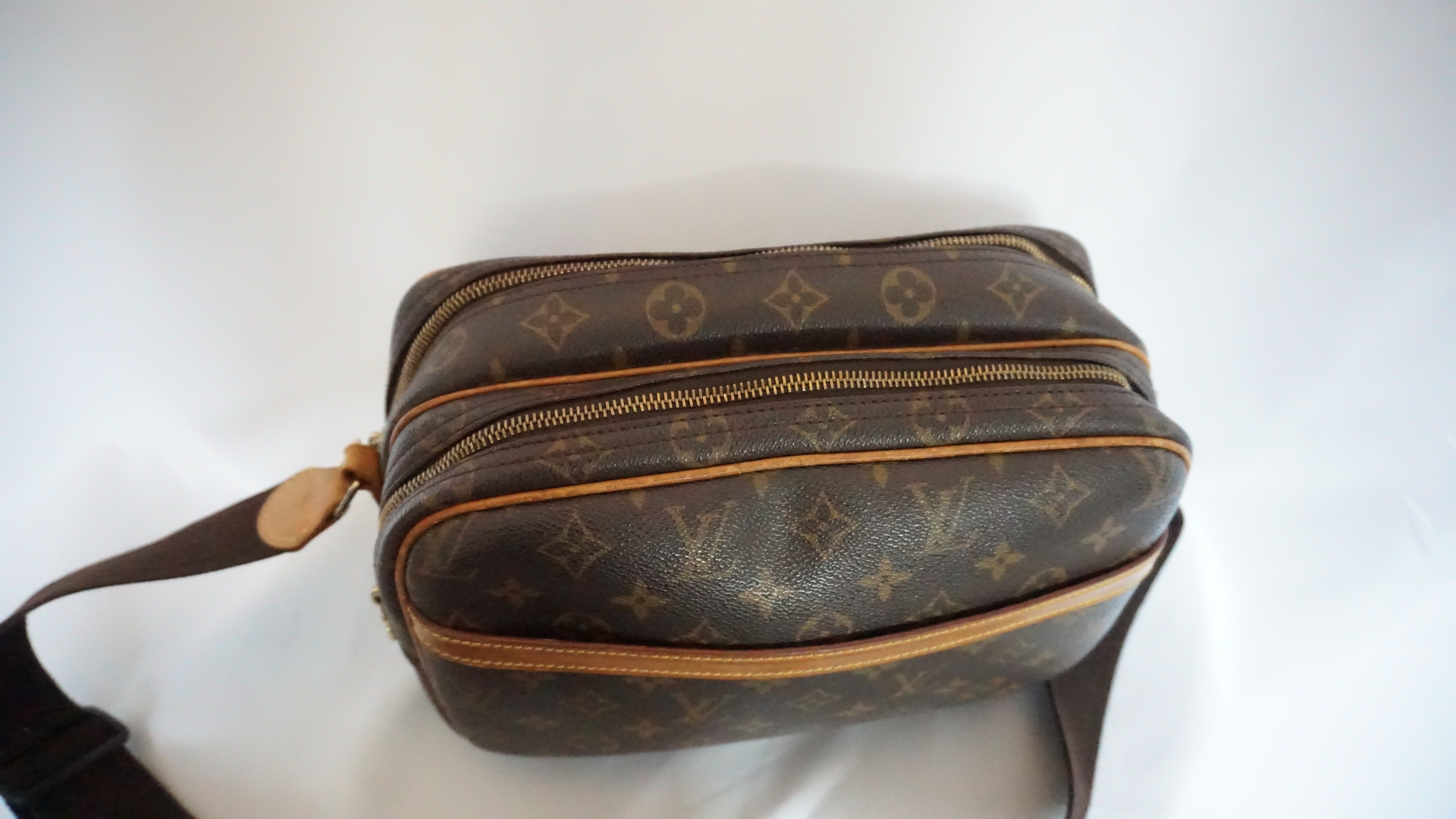 Louis Vuitton Reporter