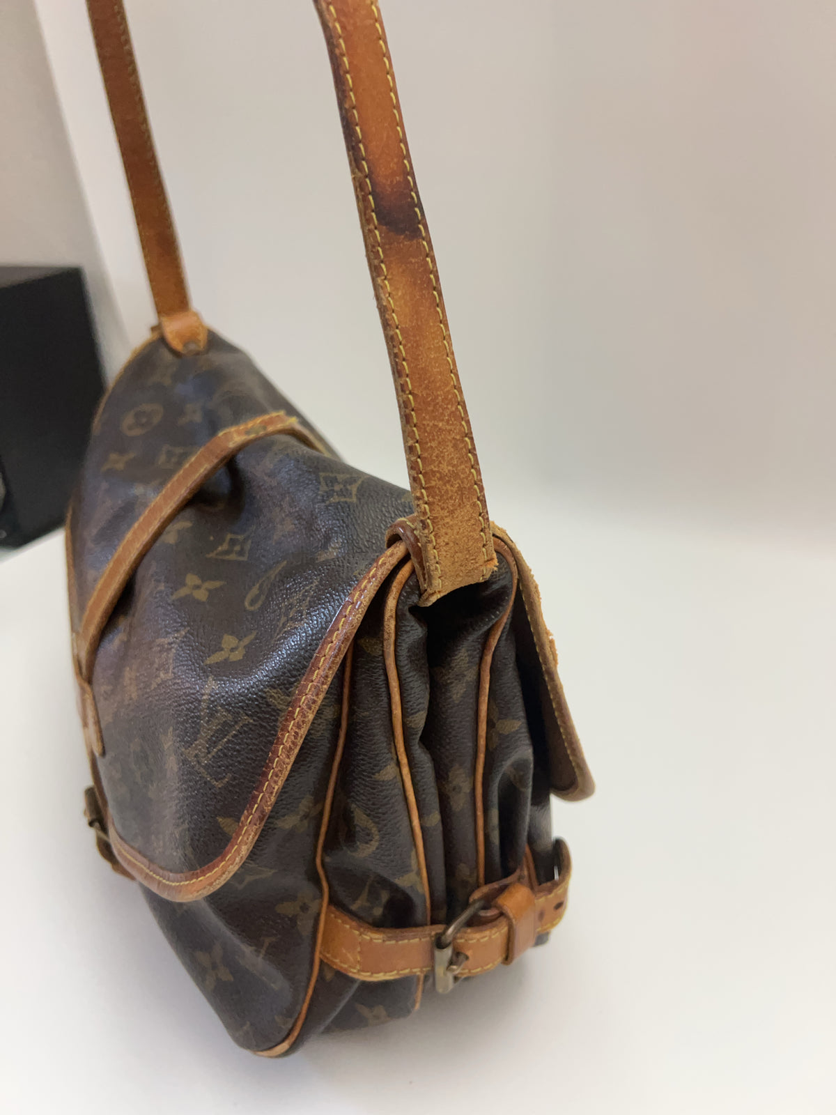 Vintage Louis Vuitton Bag ()