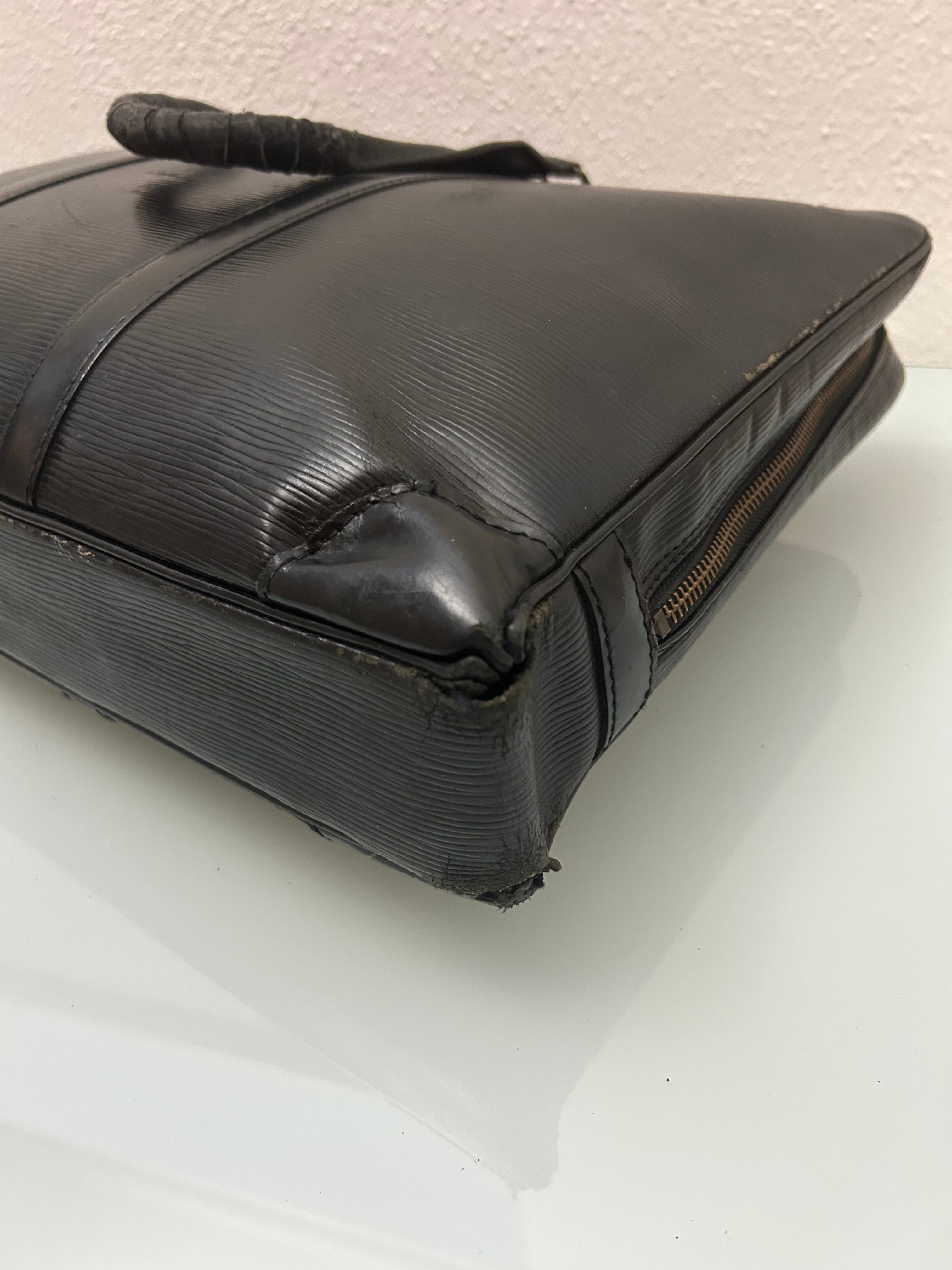 Louis Vuitton Epi Porte Document