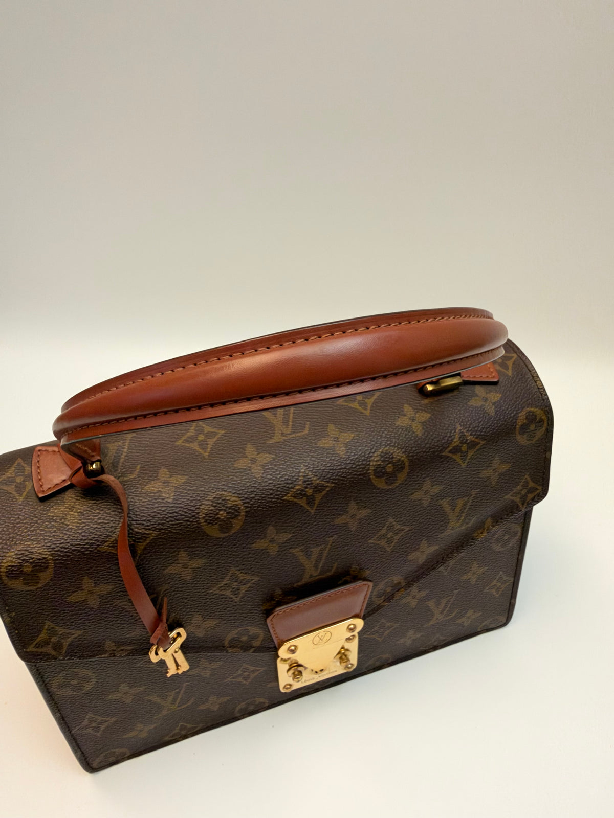 Louis Vuitton Concorde