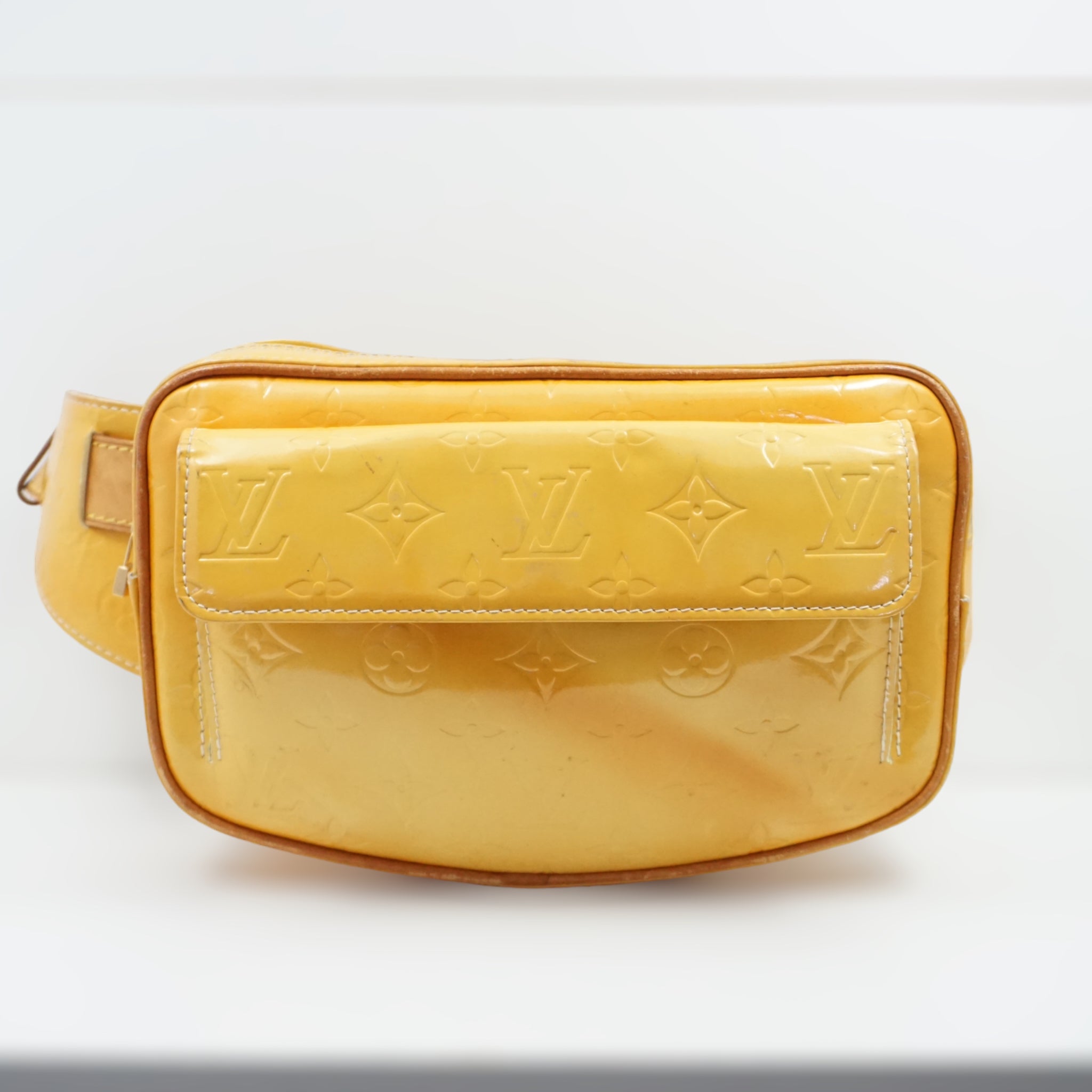 Louis Vuitton Vernis Belt Bag