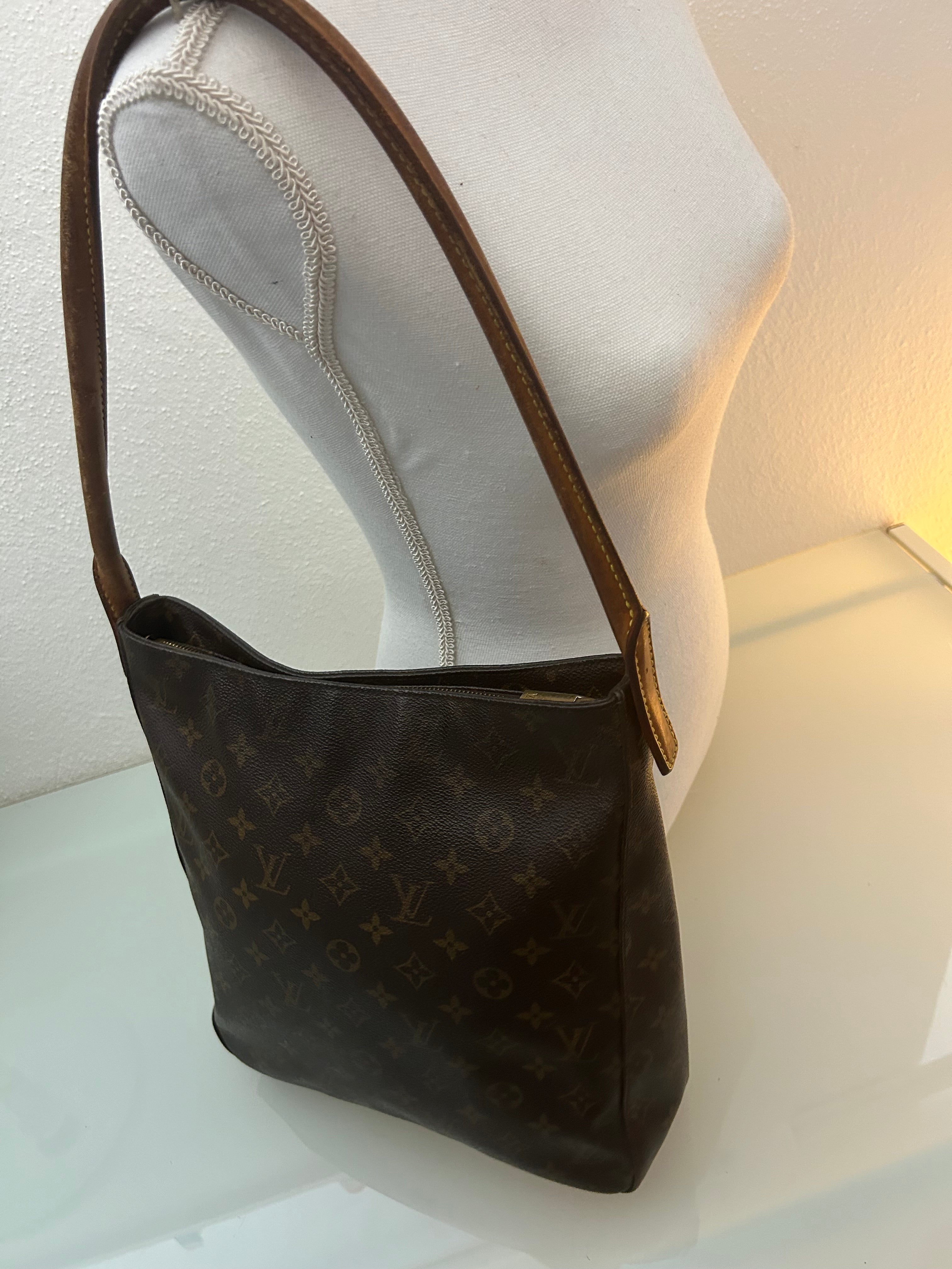 Louis Vuitton Looping