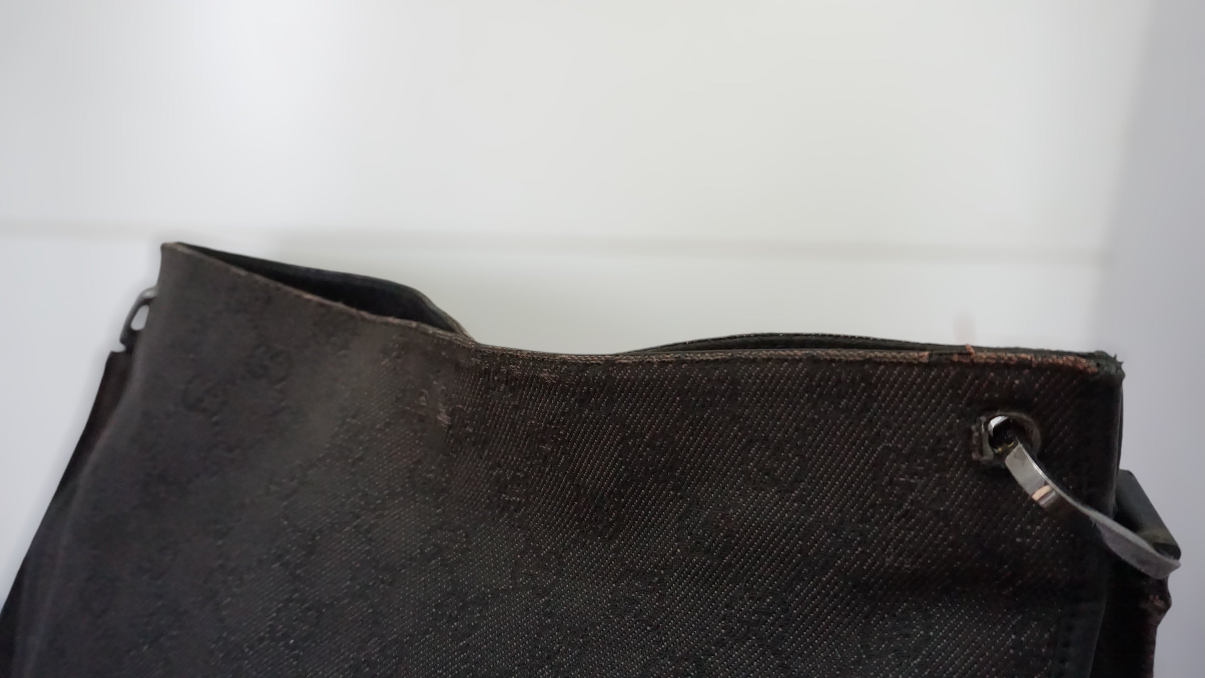 Gucci Messenger