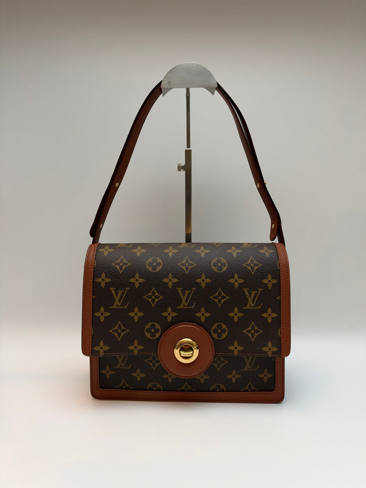 Louis Vuitton Raspail