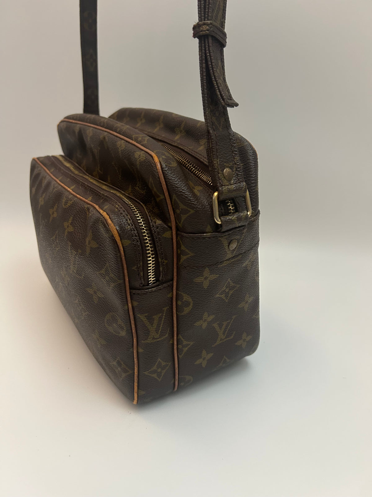 Louis Vuitton Nile
