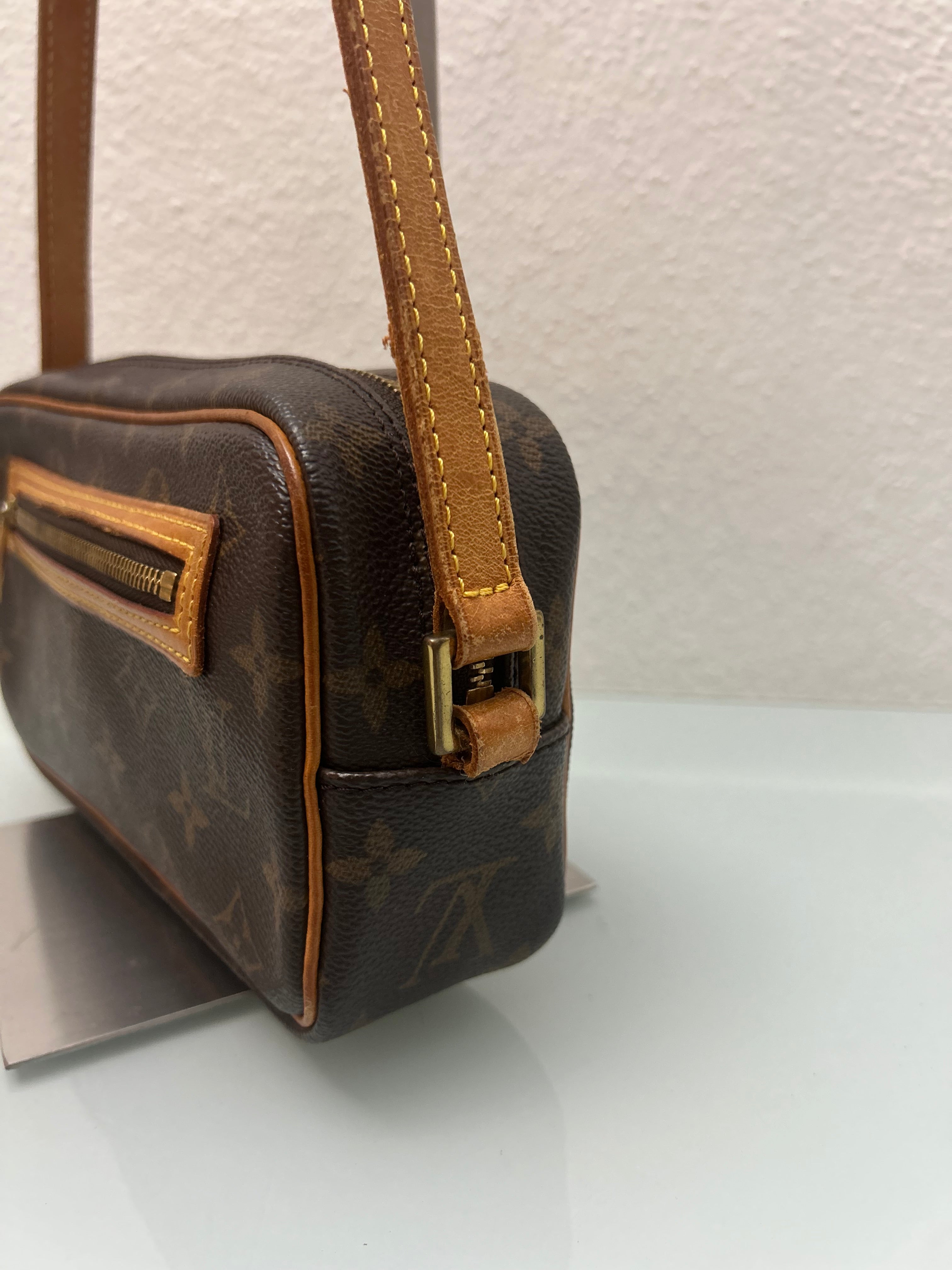Louis Vuitton Skuldertaske