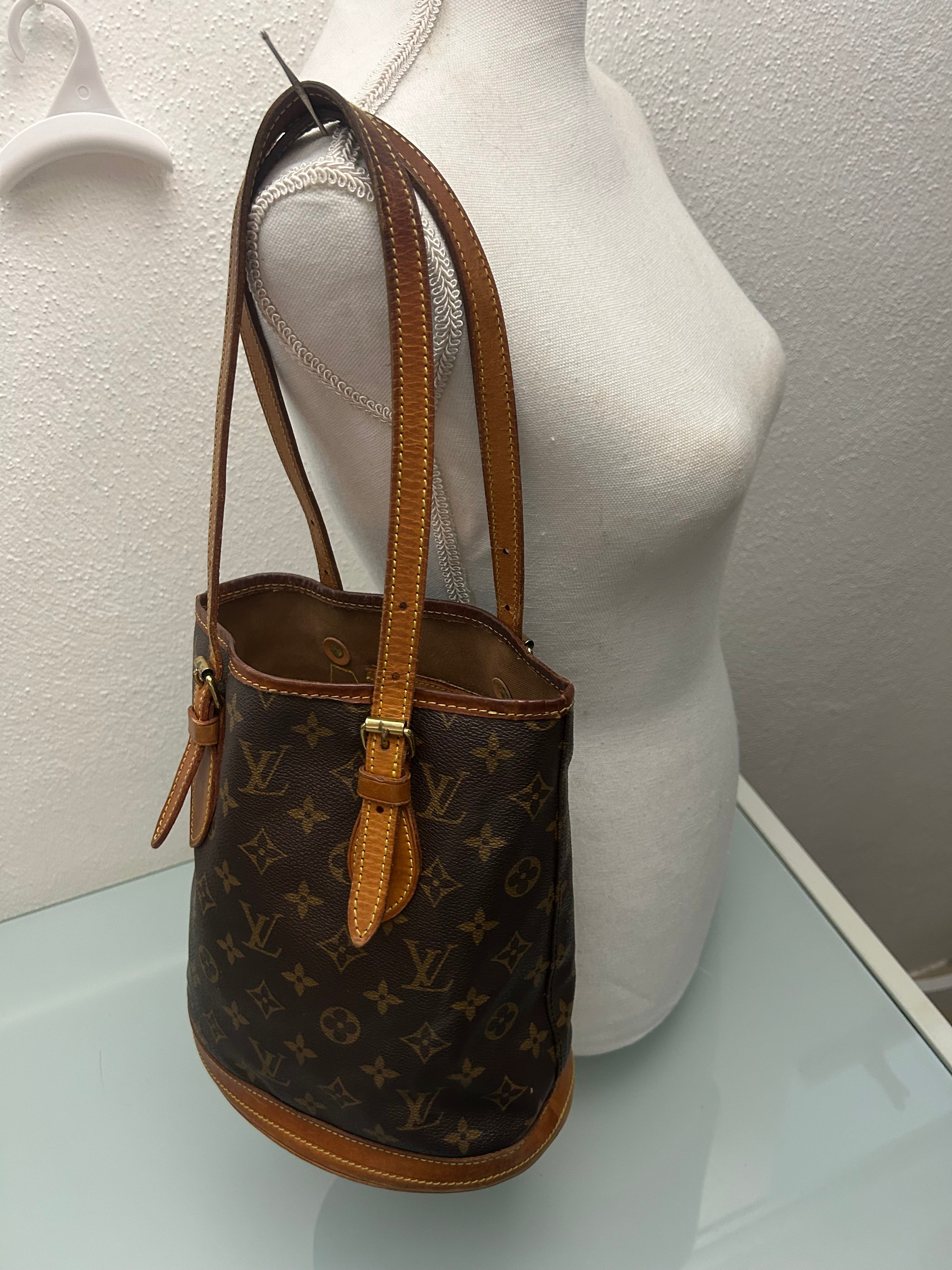 Louis Vuitton Marais Bucket