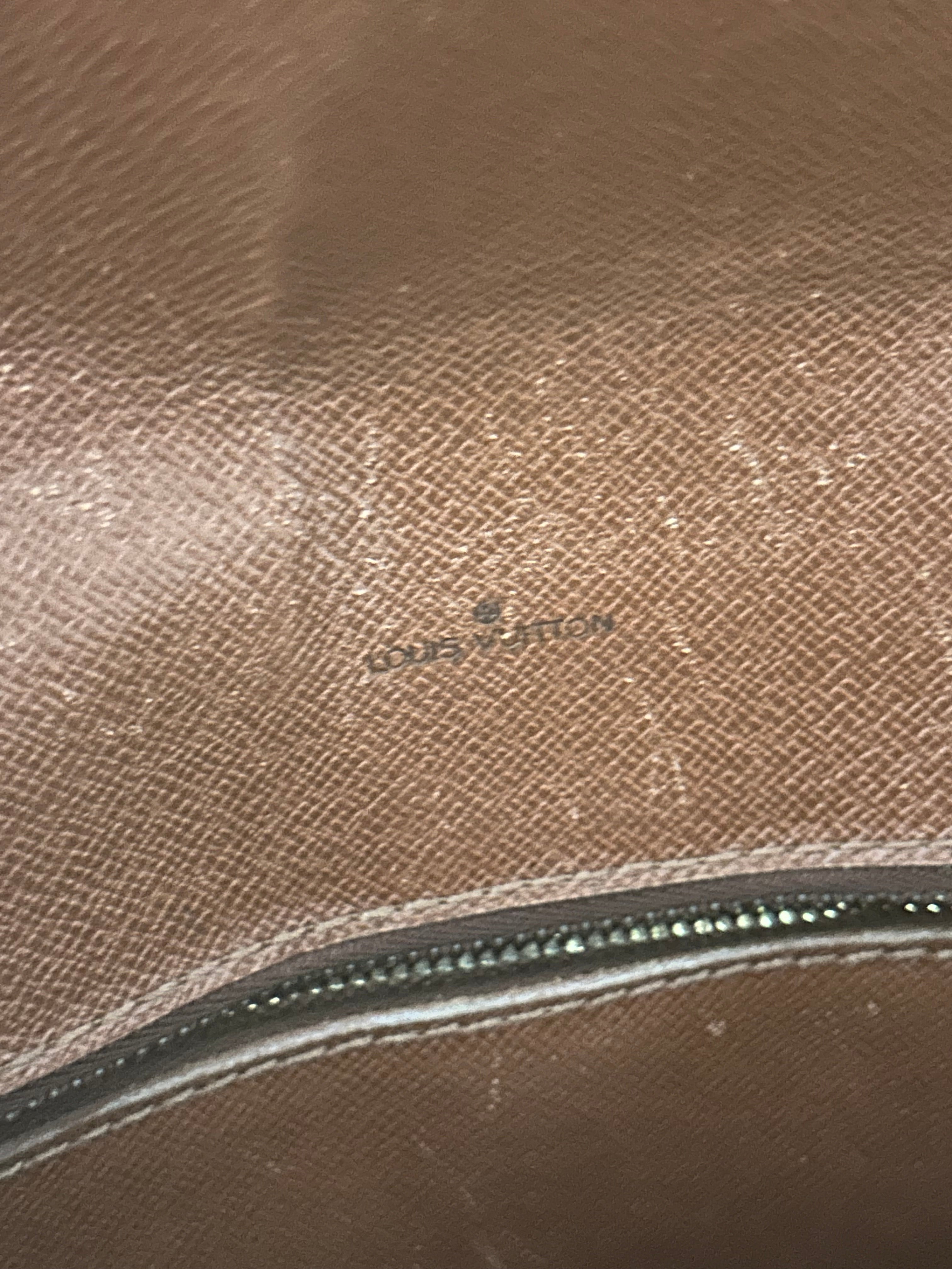 Louis Vuitton Chantilly