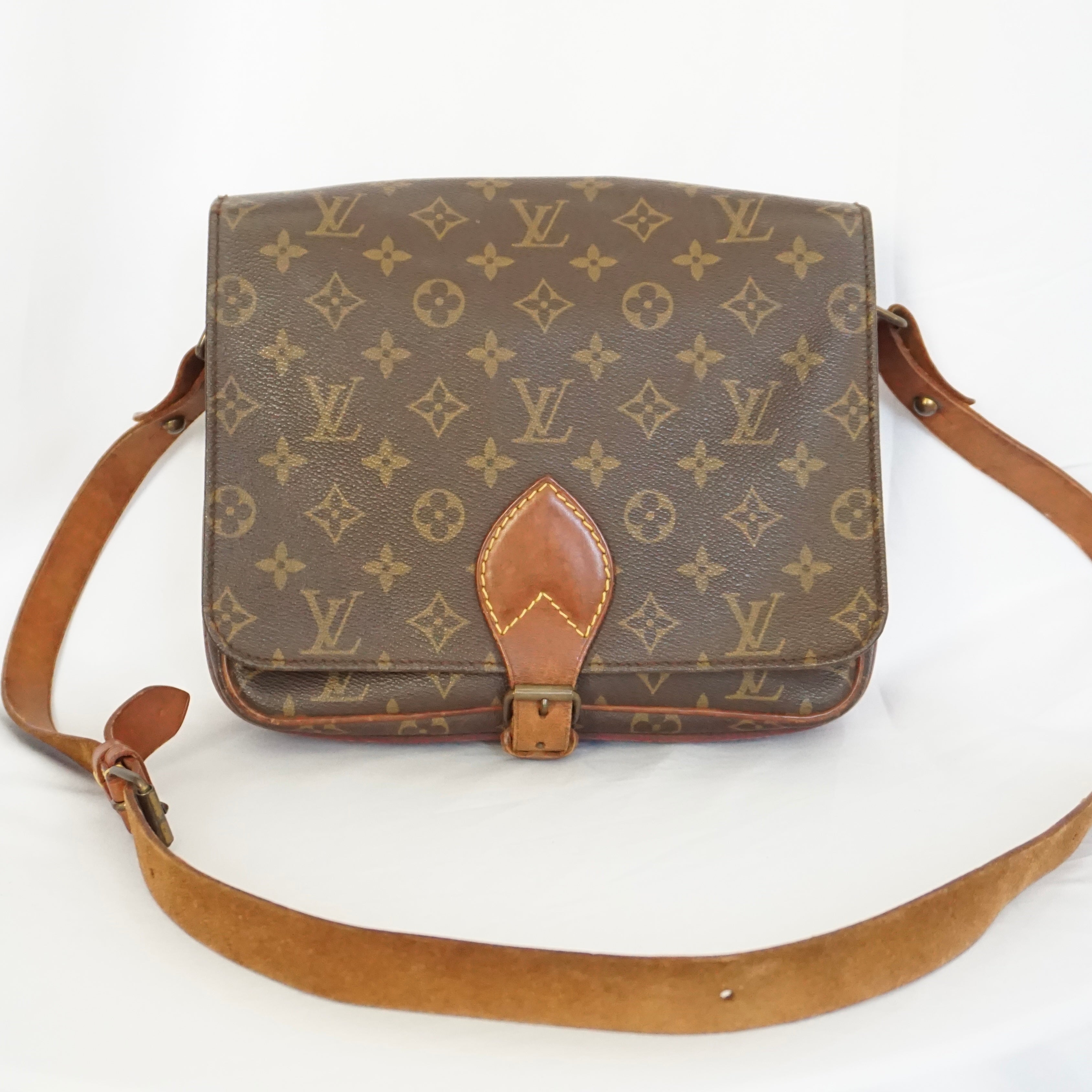 Louis Vuitton Cartouchiére