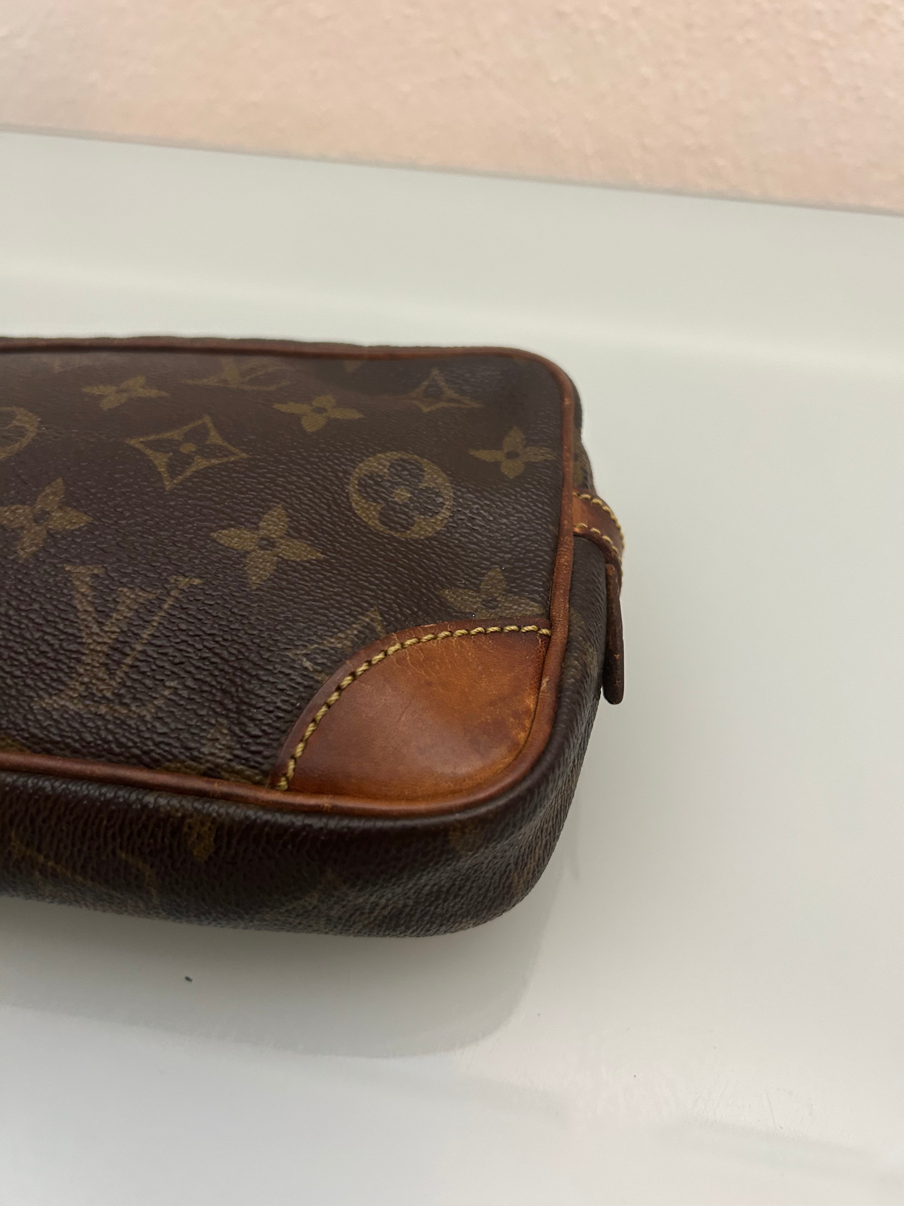 Louis Vuitton Clutch