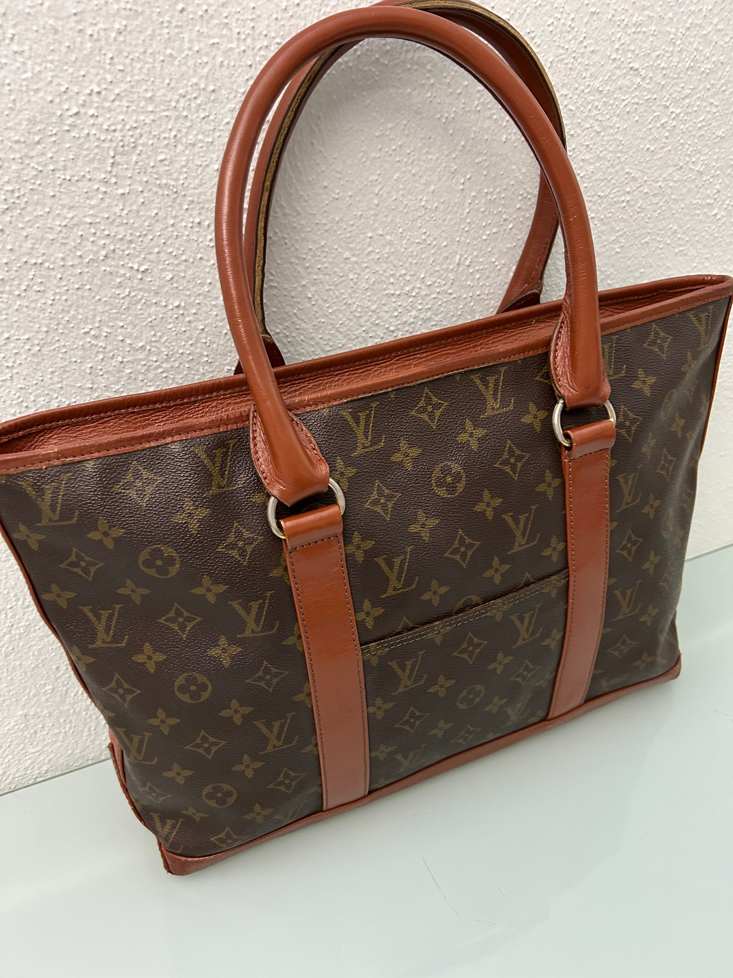 Louis Vuitton Weekend PM