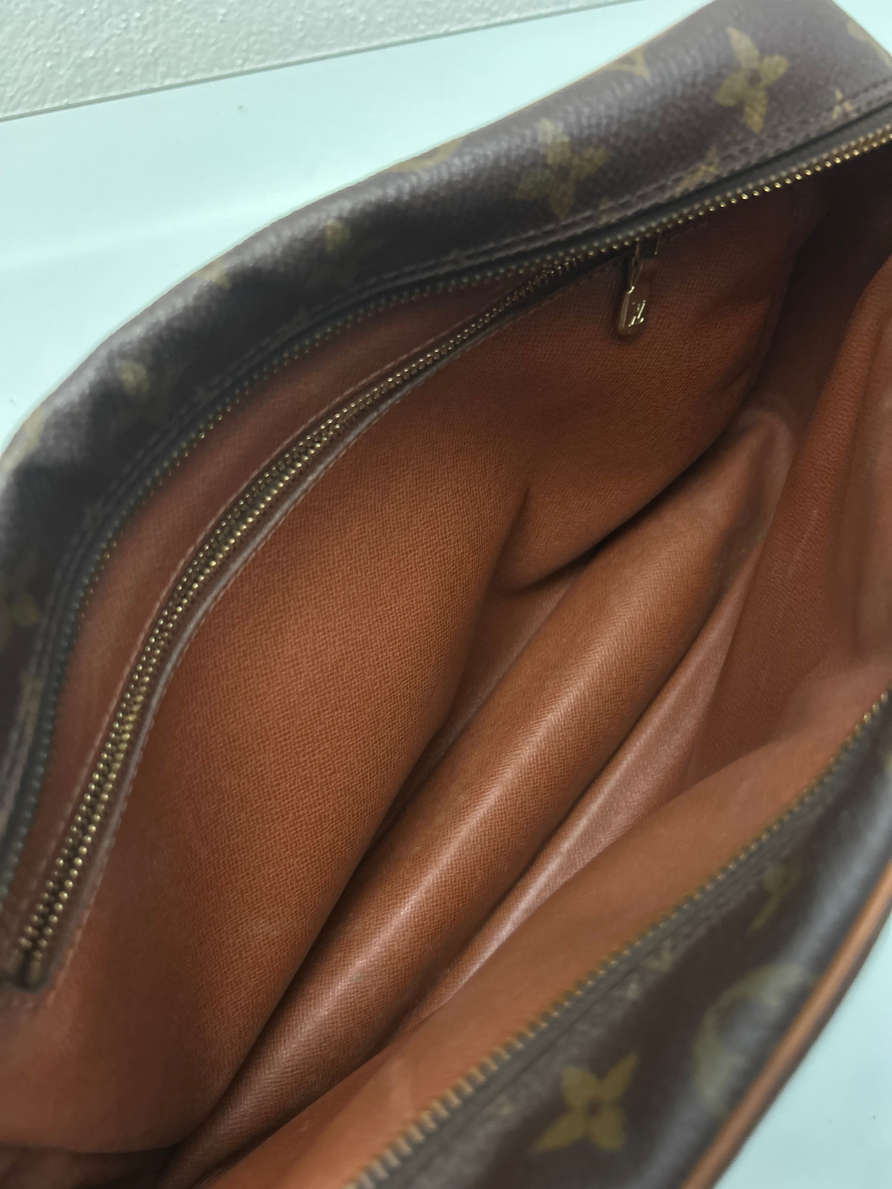 Louis Vuitton Nile