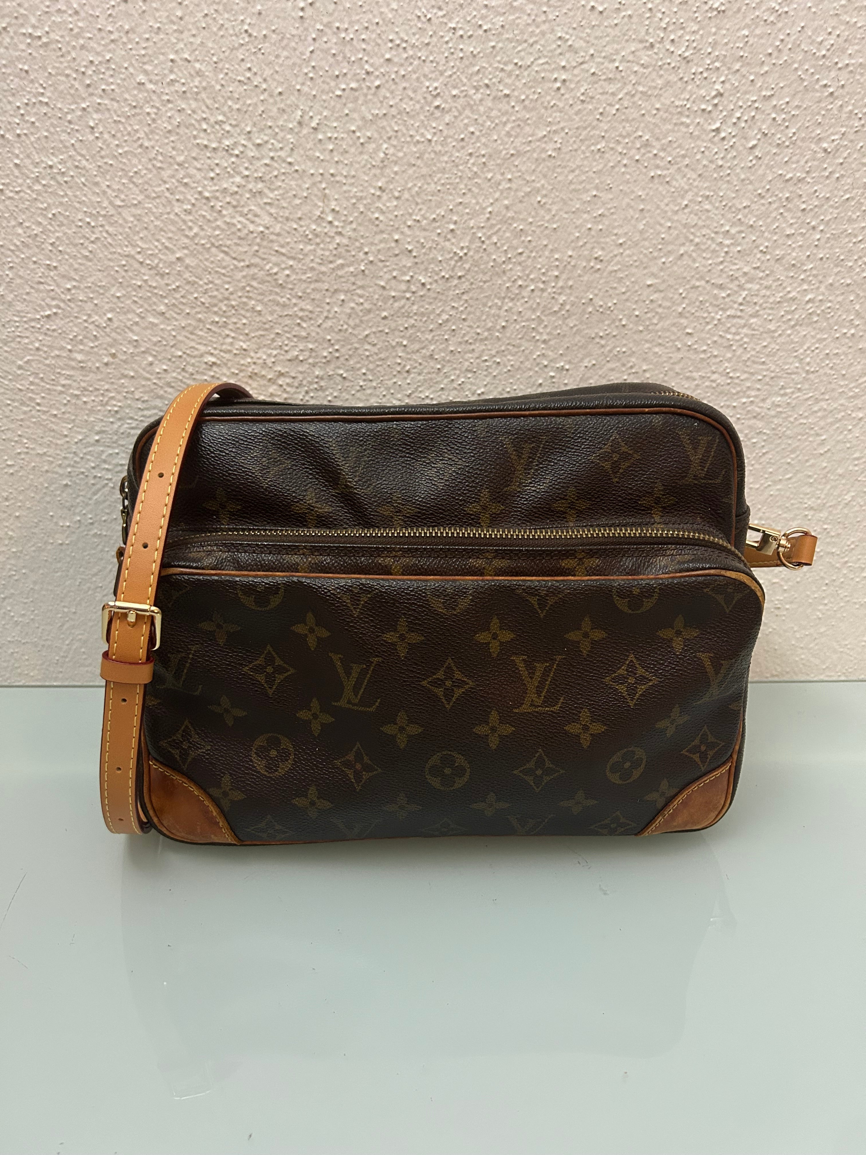 Louis Vuitton Nile
