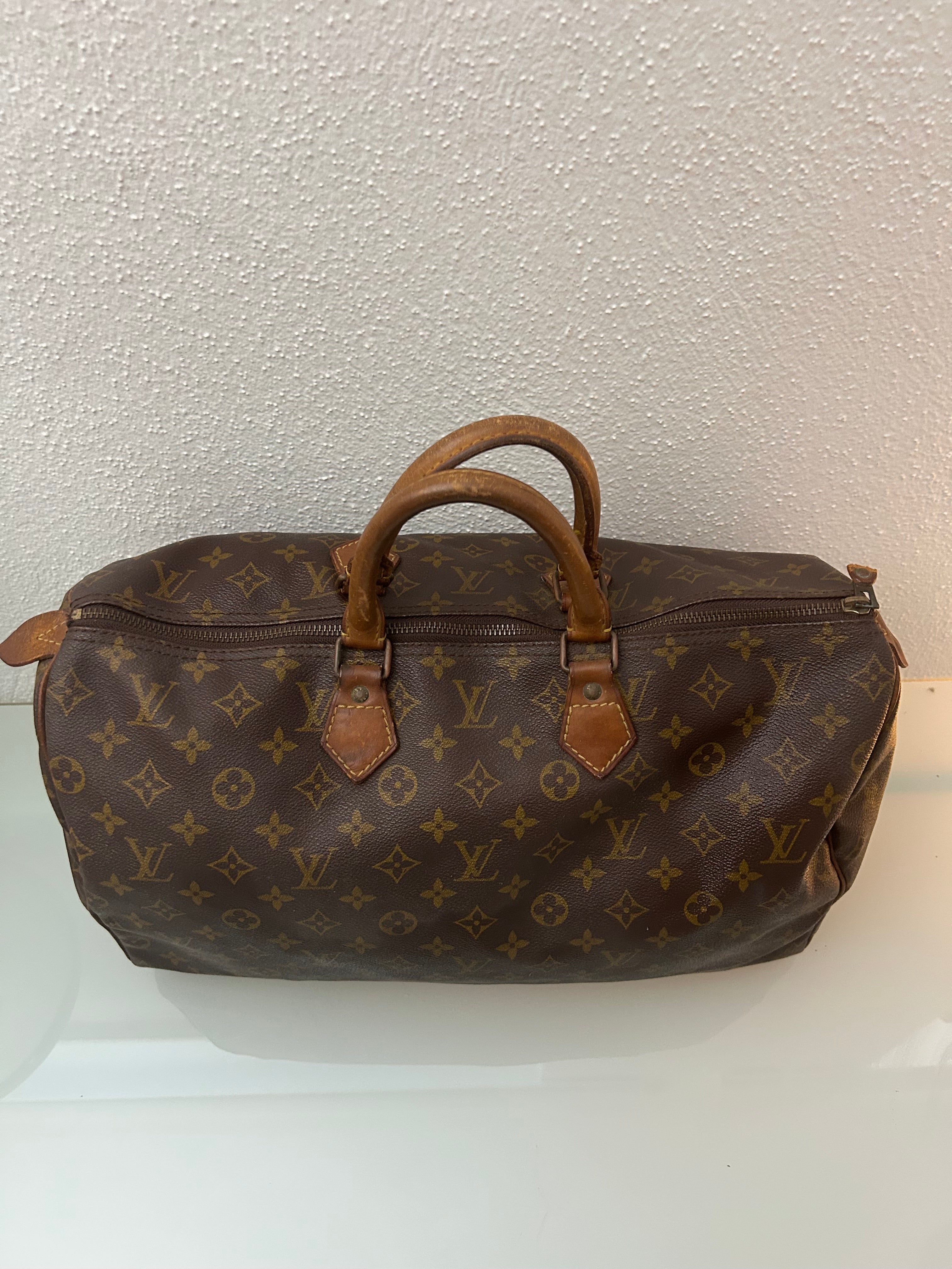 Louis Vuitton Speedy 40