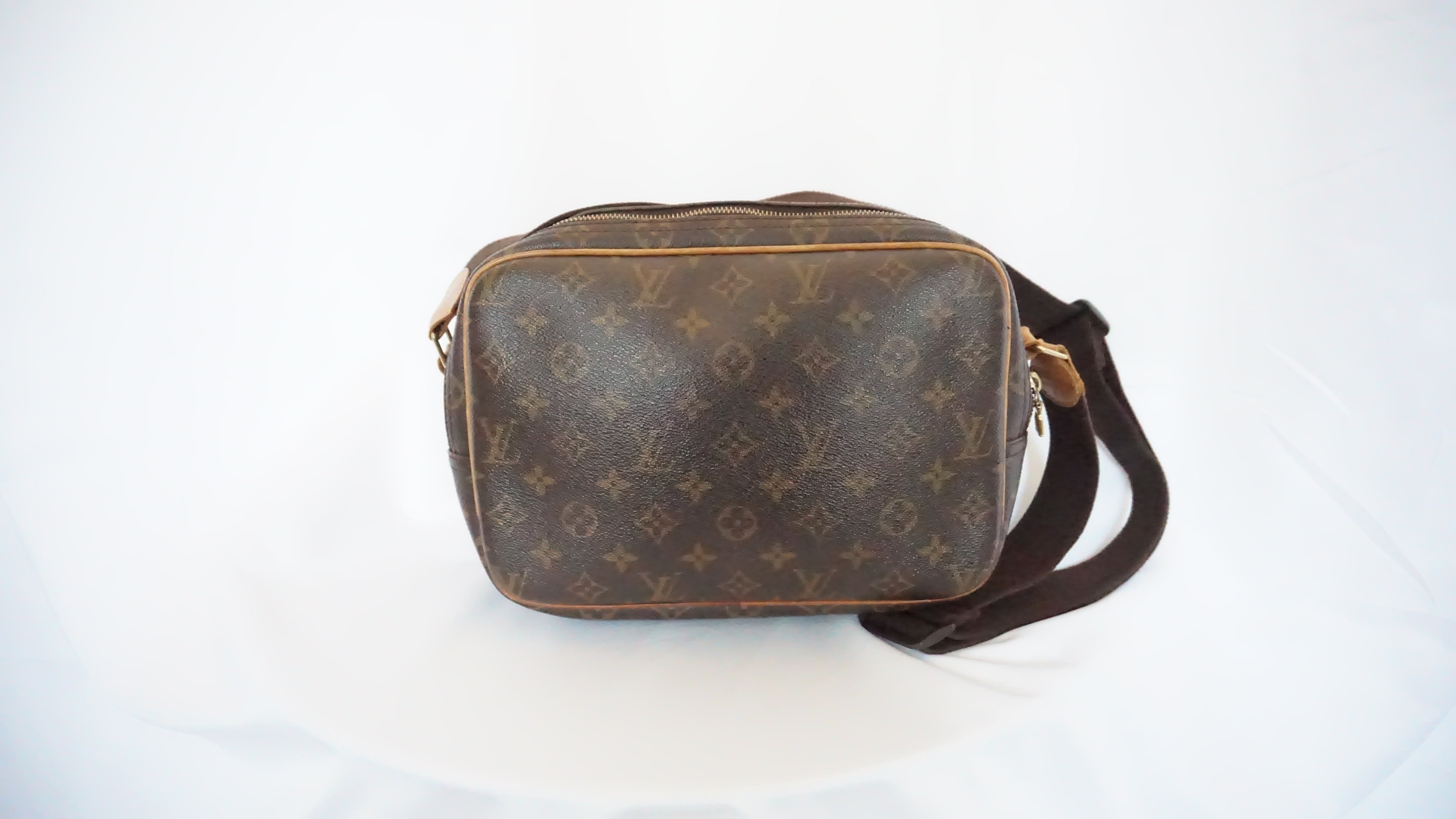 Louis Vuitton Reporter
