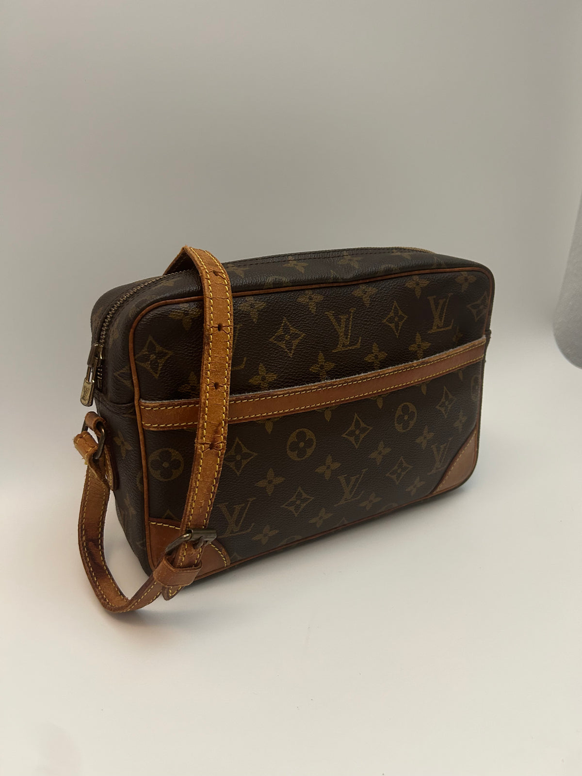 Louis Vuitton Trocadéro MM