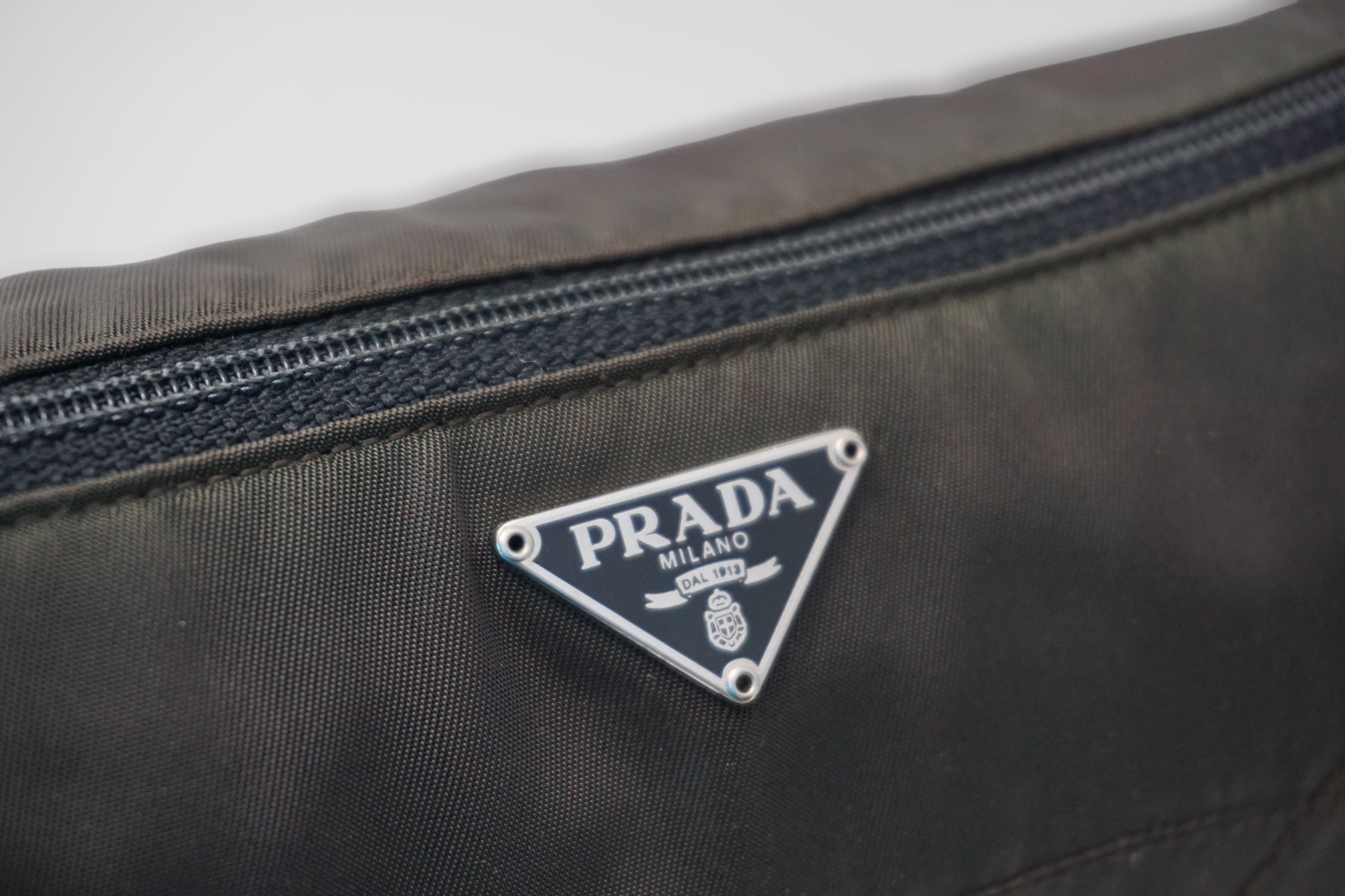 Prada Tessuto Skuldertaske