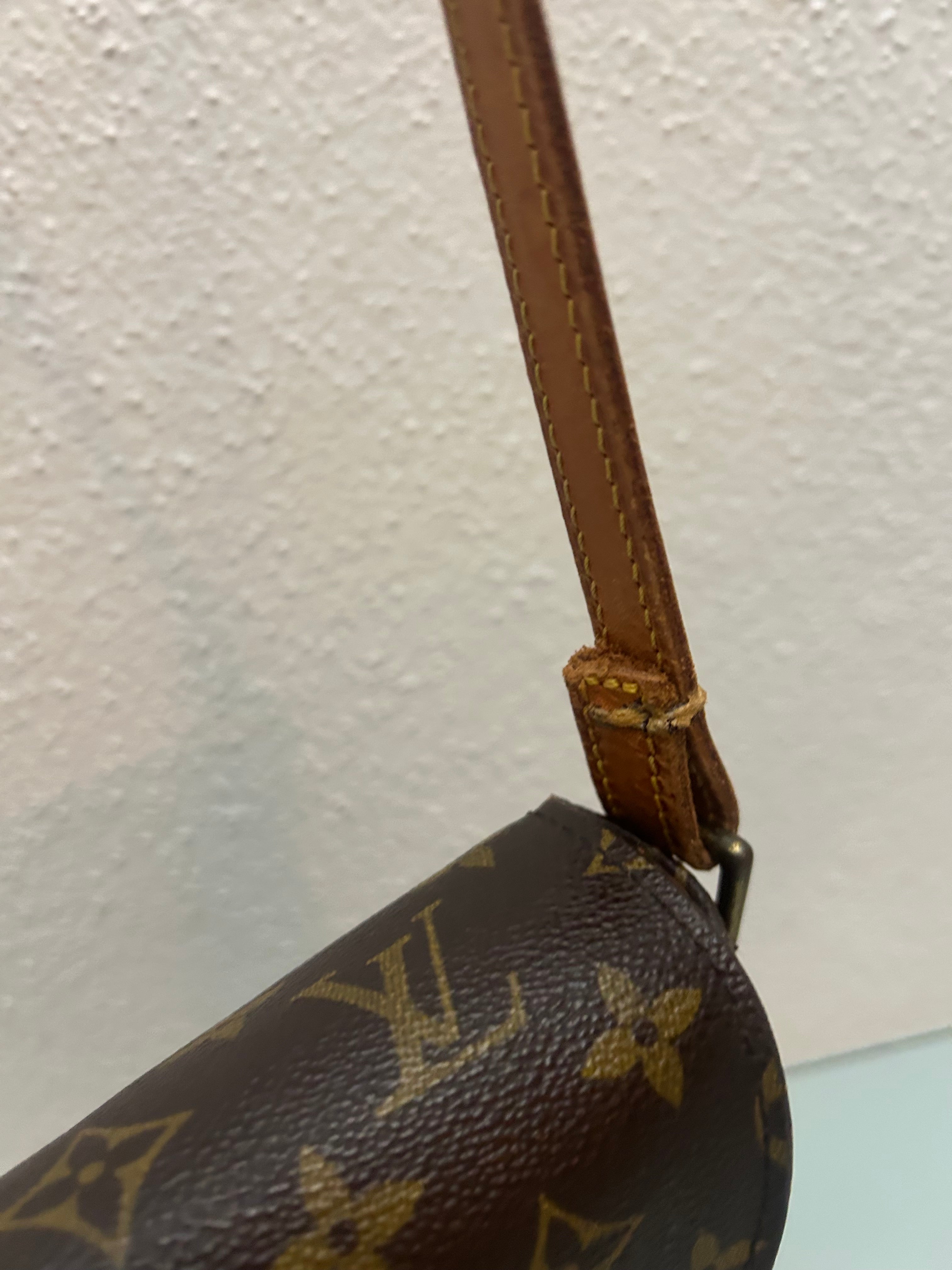 Louis Vuitton Chantilly