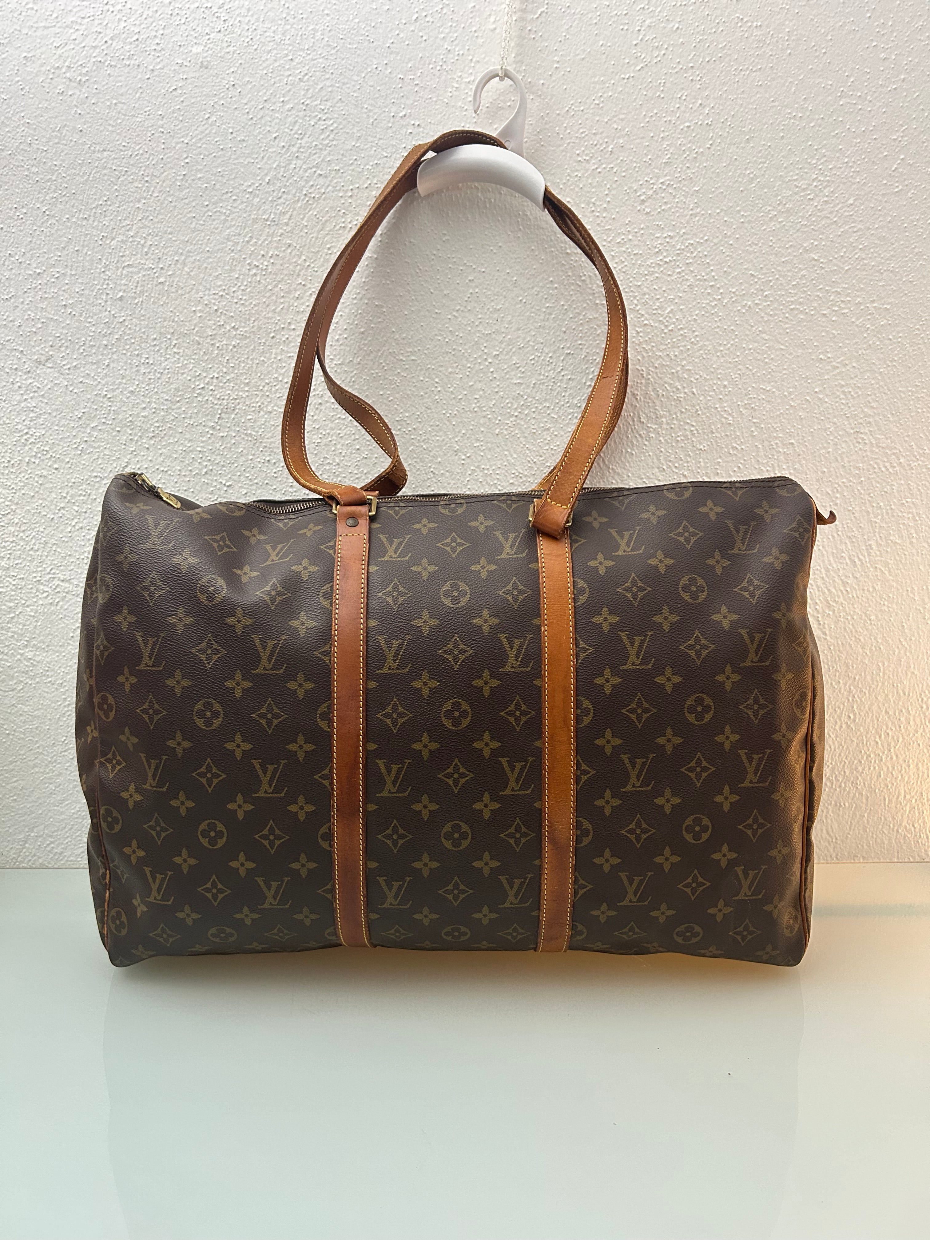Louis Vuitton Shoulder bag