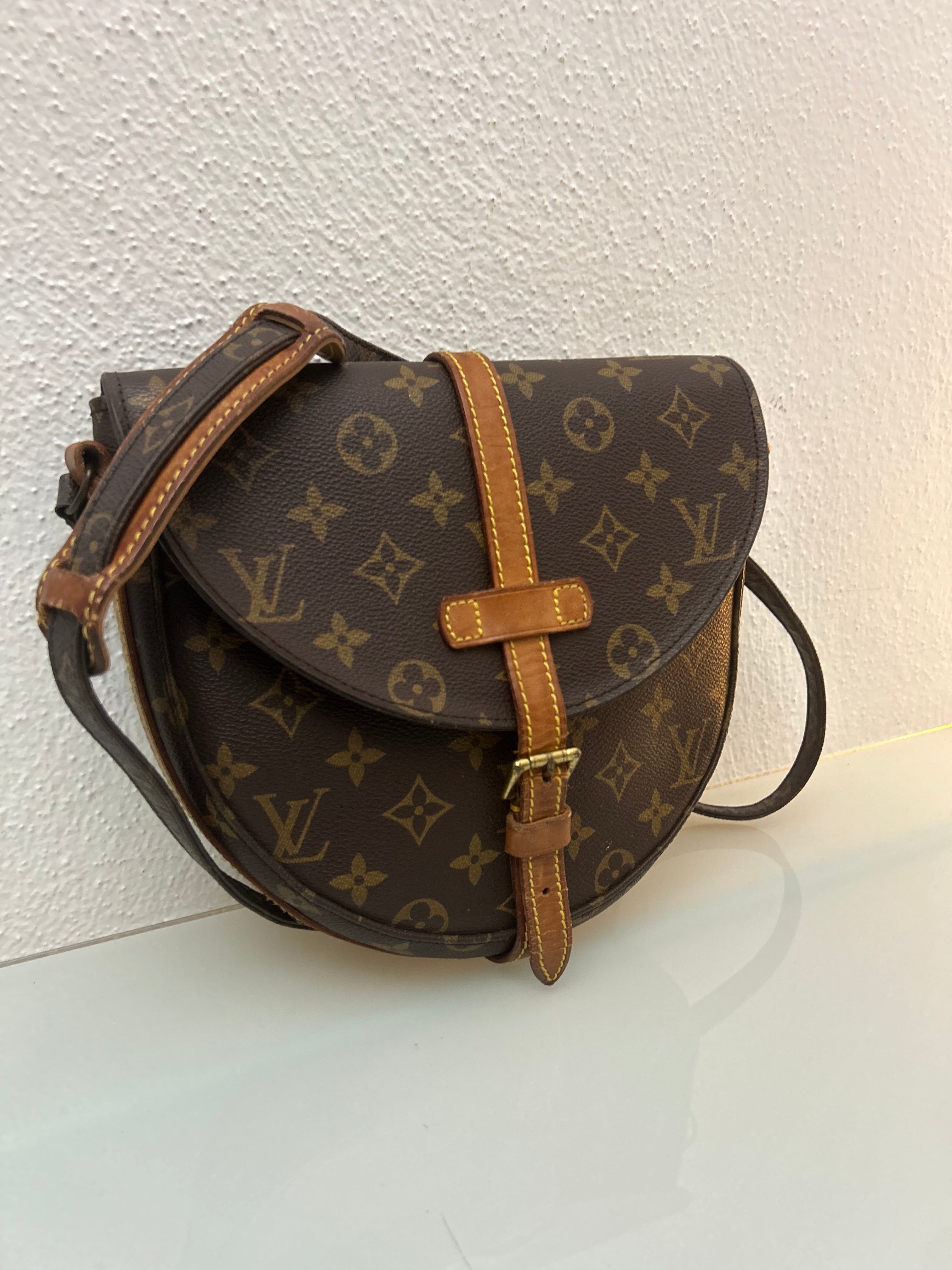 Louis Vuitton Chantilly