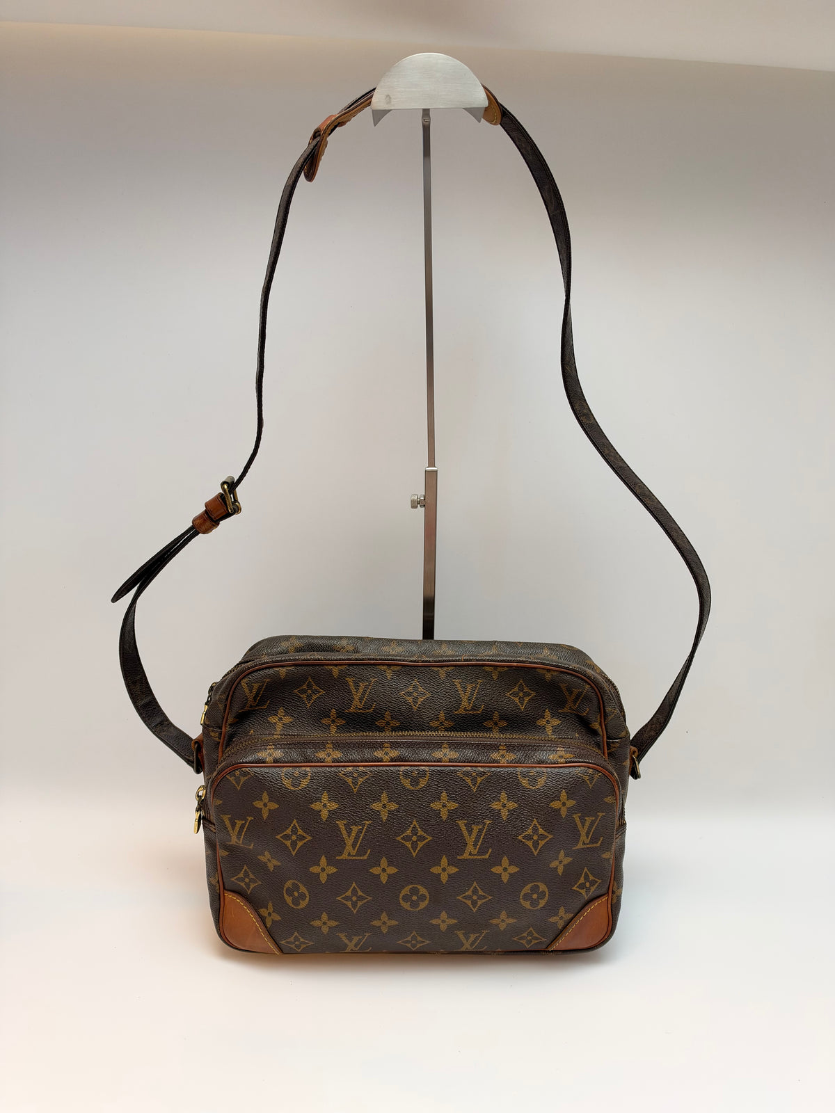 Louis Vuitton Nile
