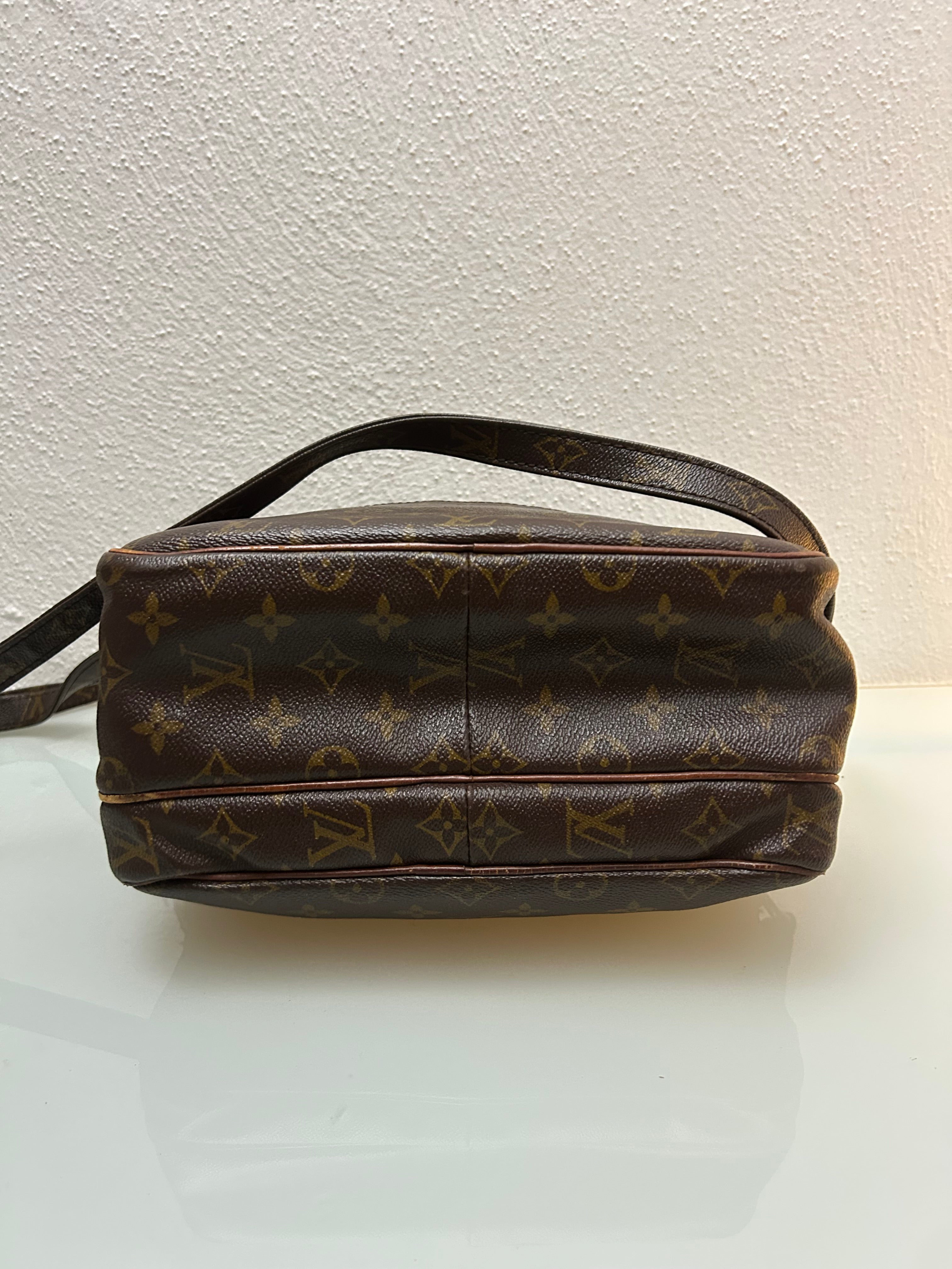 Louis Vuitton Nile