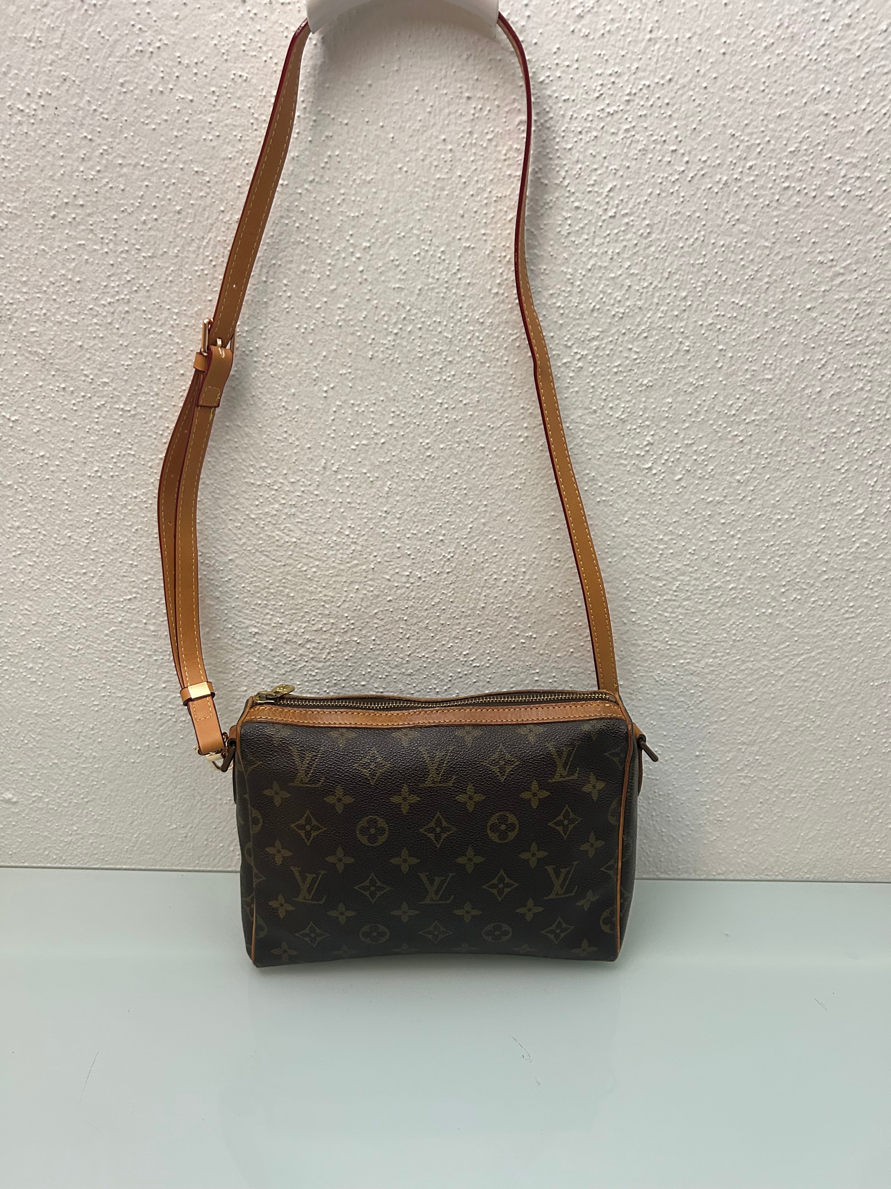 Louis Vuitton Trotteur