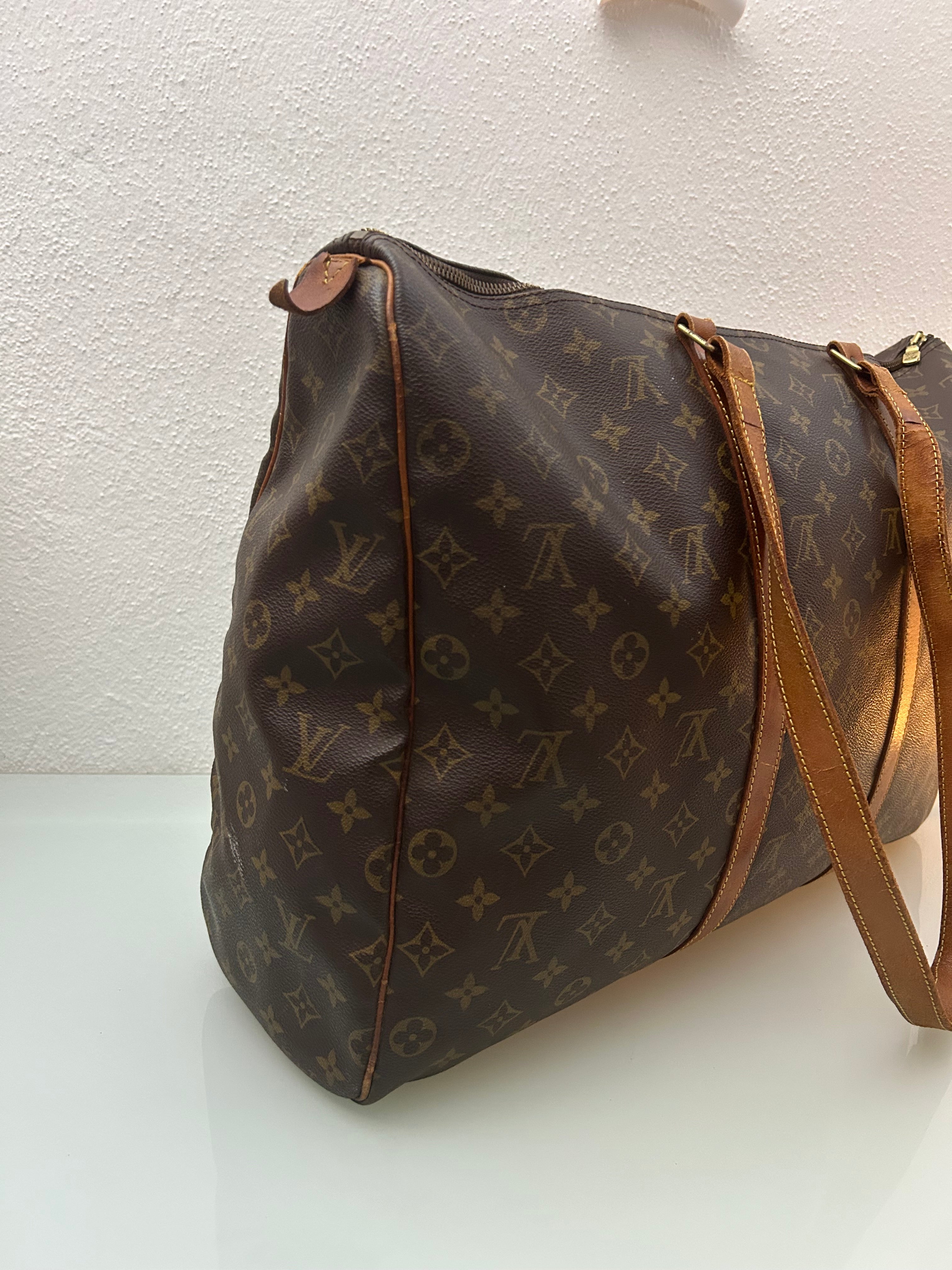 Louis Vuitton Shoulder bag