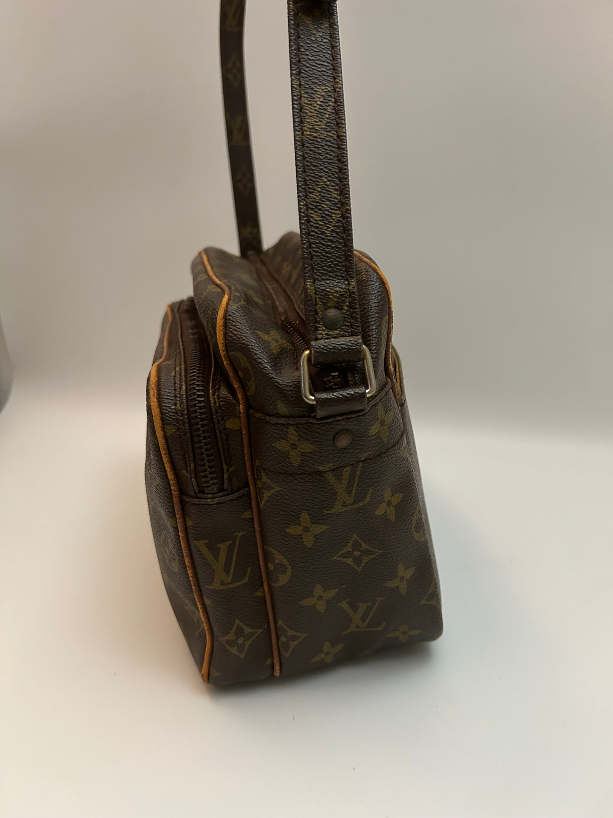 Louis Vuitton Nile