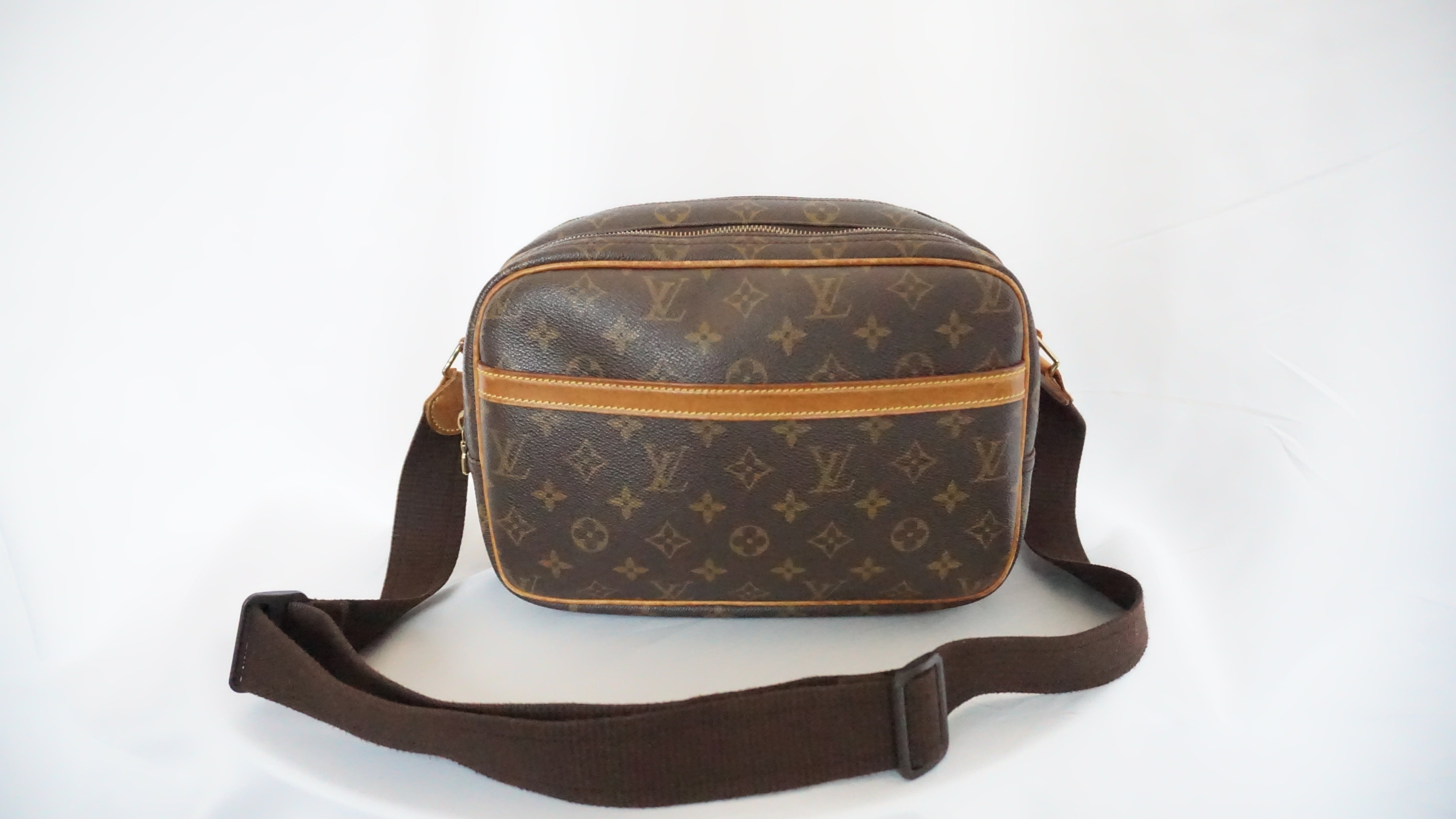 Louis Vuitton Reporter