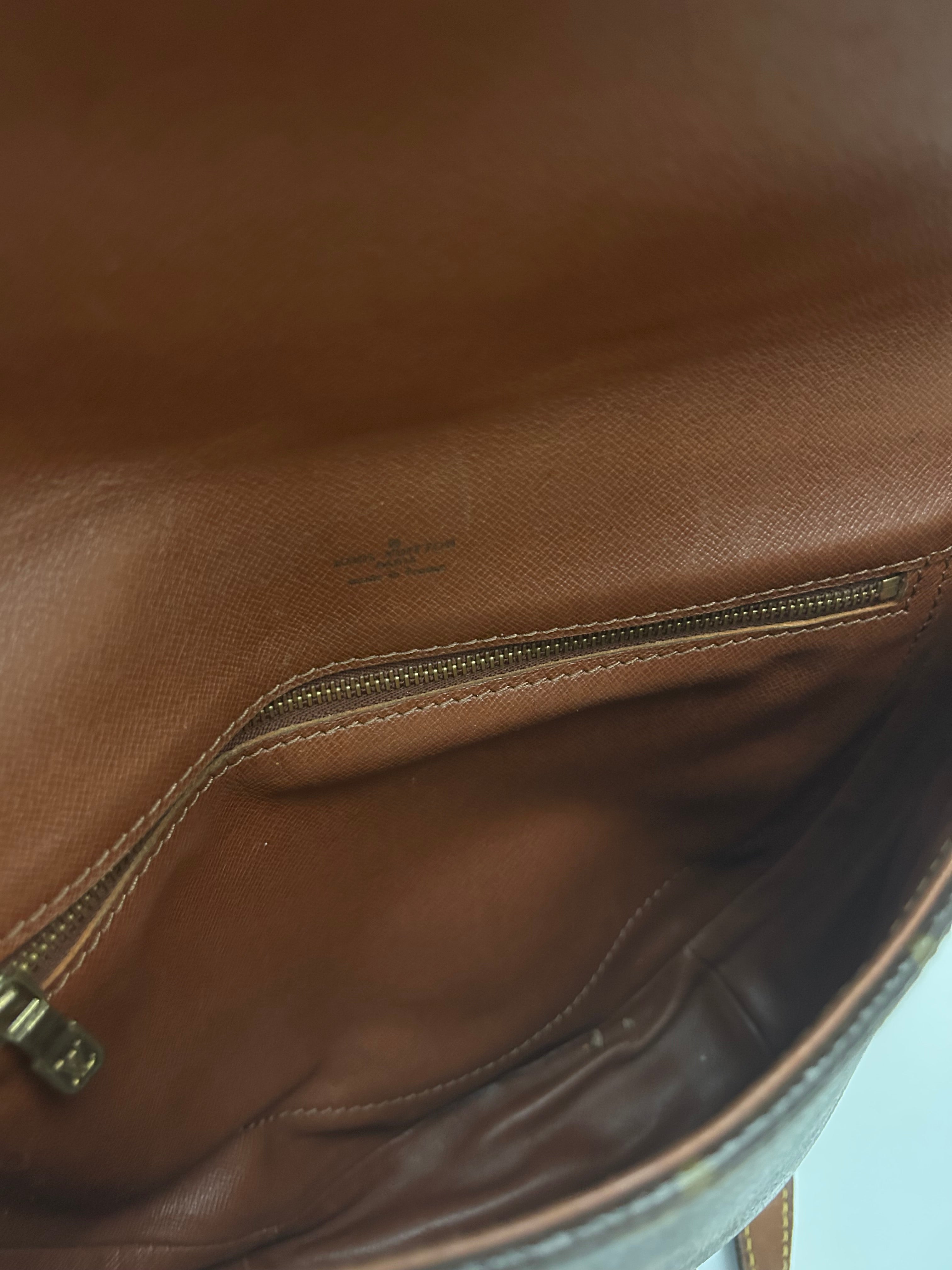 Louis Vuitton Chantilly
