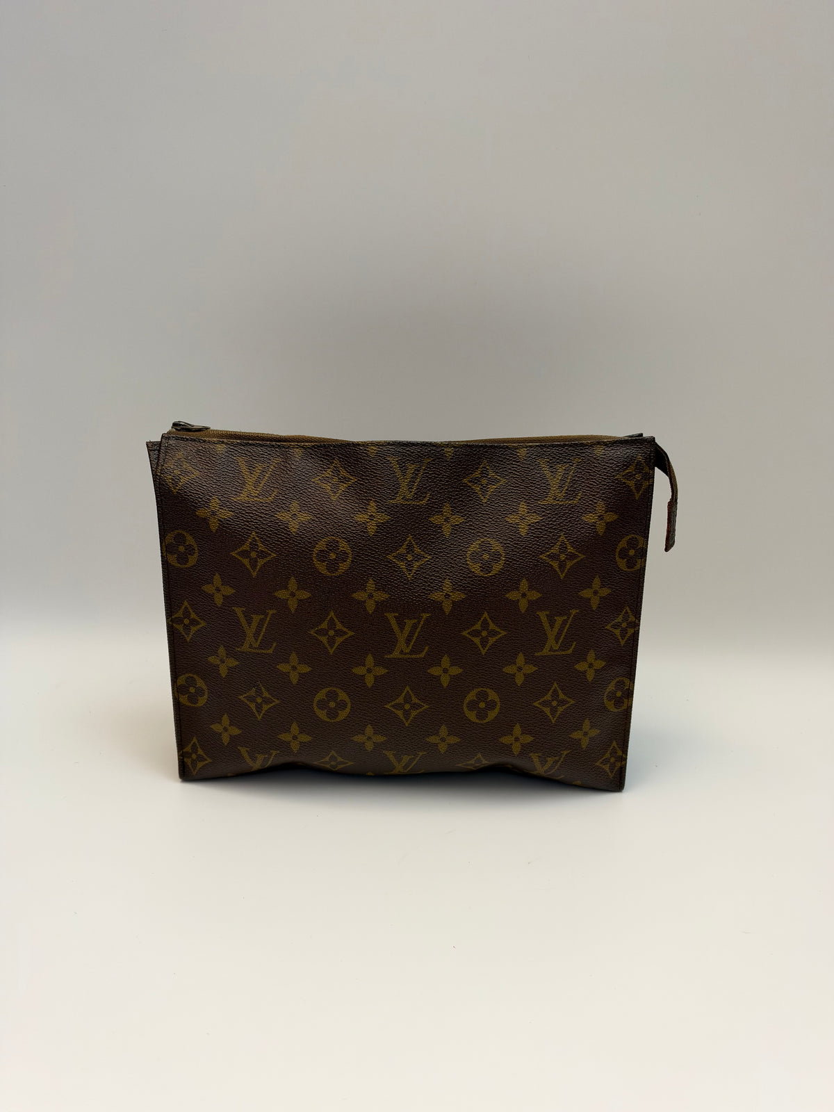 Louis Vuitton Clutch