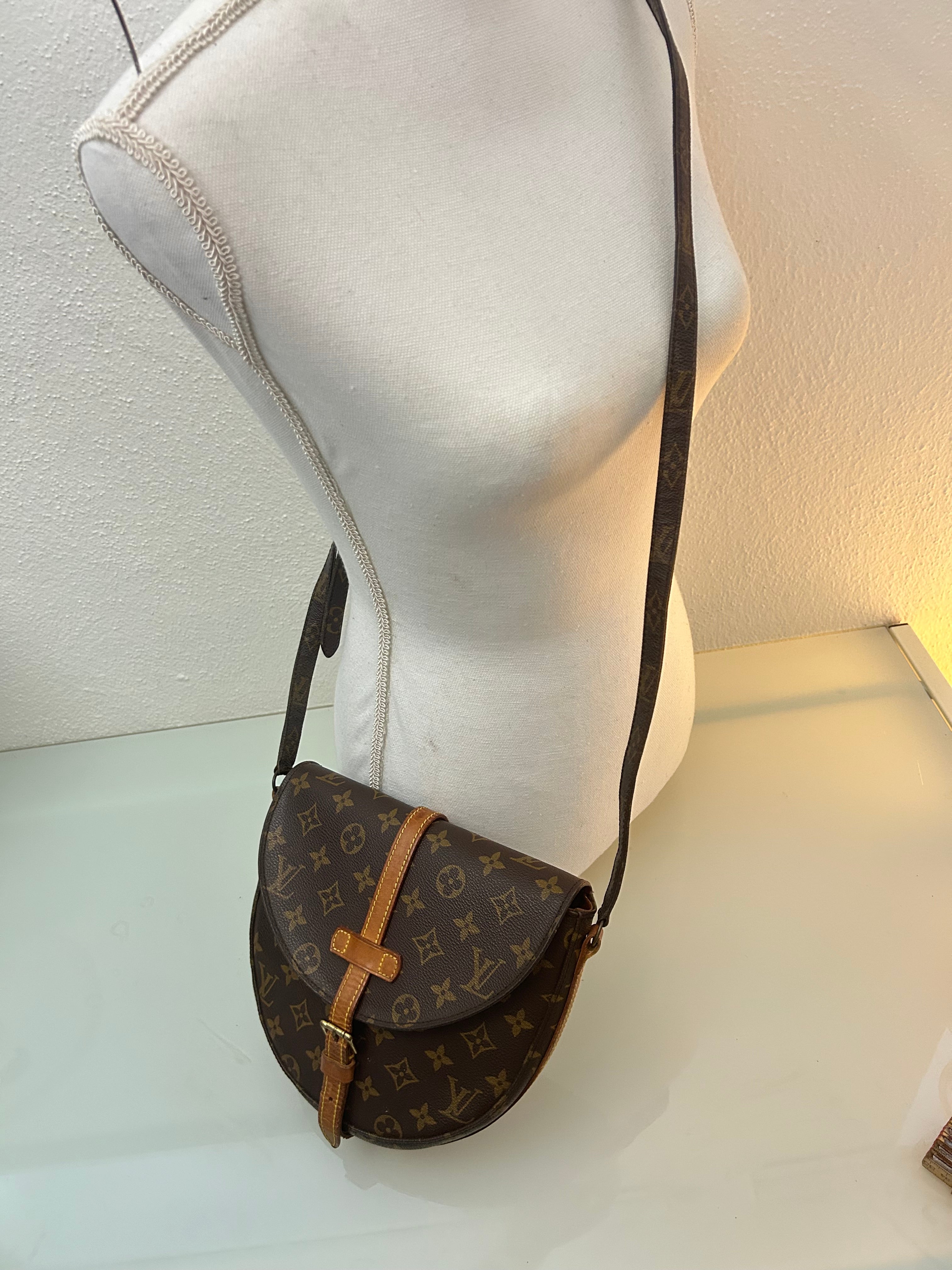 Louis Vuitton Chantilly