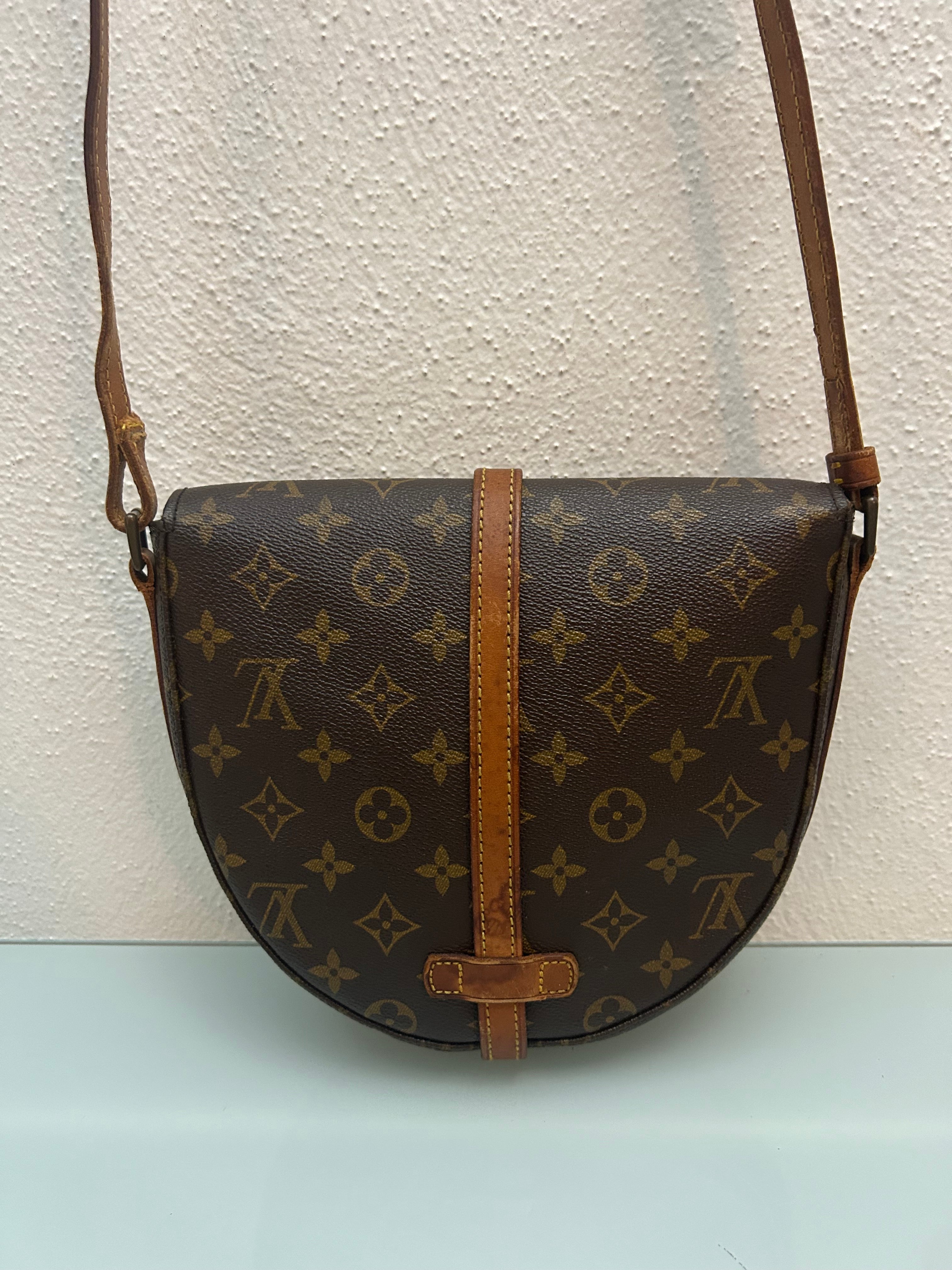 Louis Vuitton Chantilly