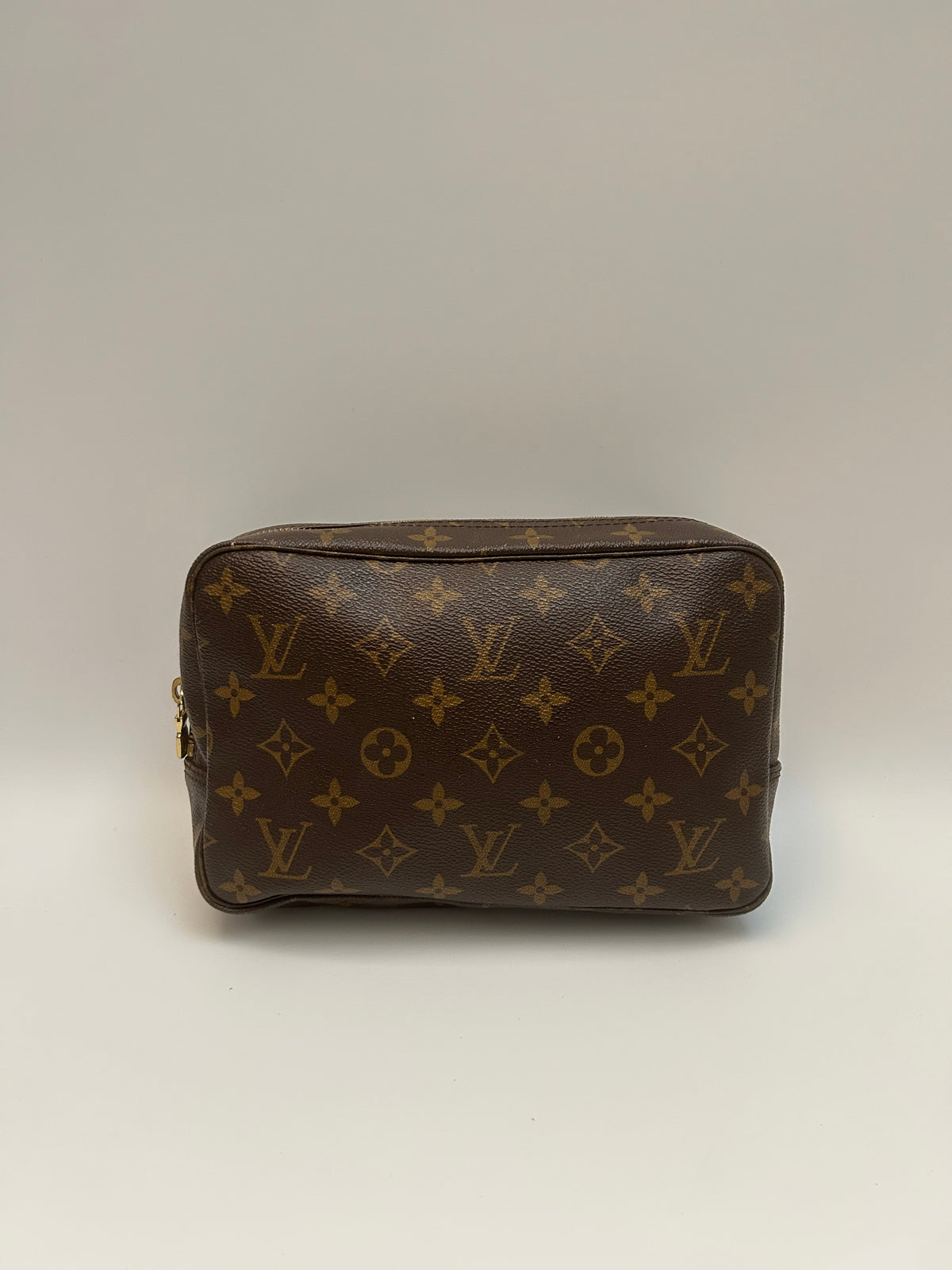 Louis Vuitton Clutch