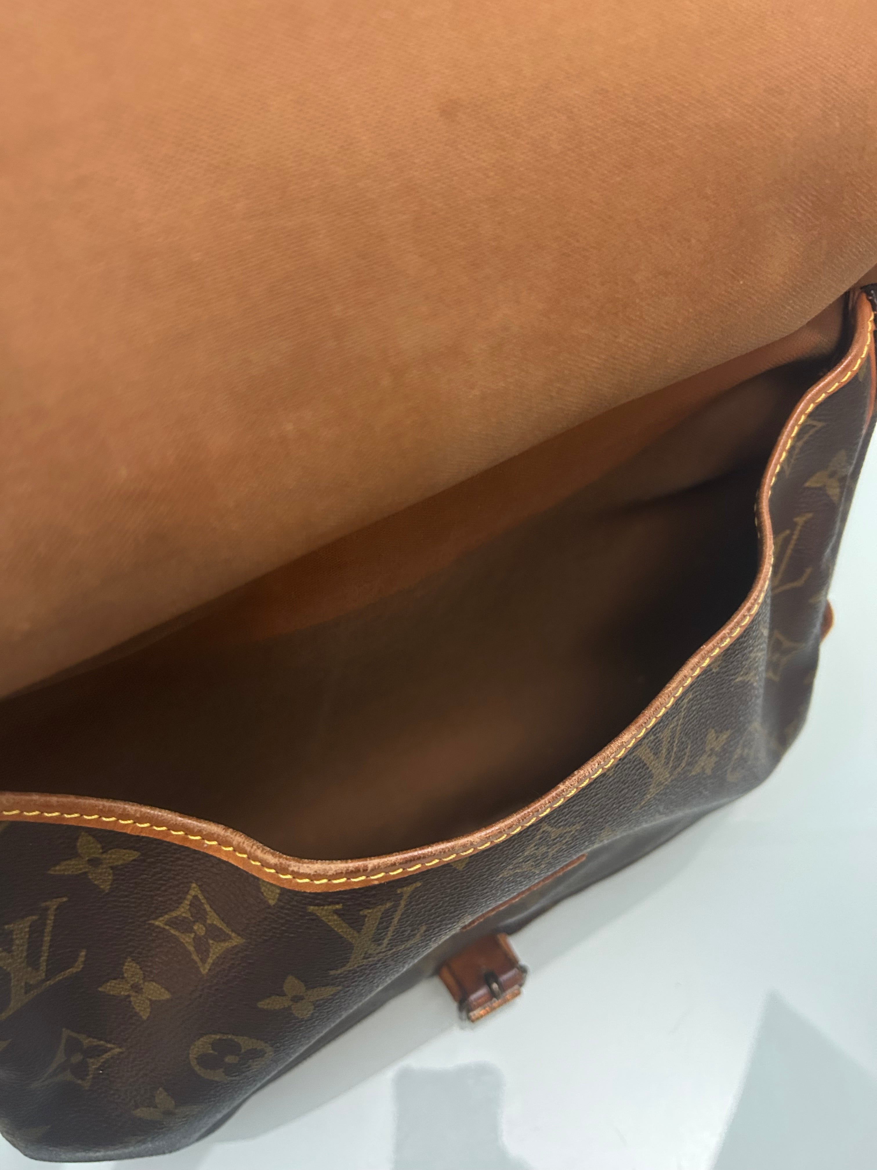 Louis Vuitton Saumur PM