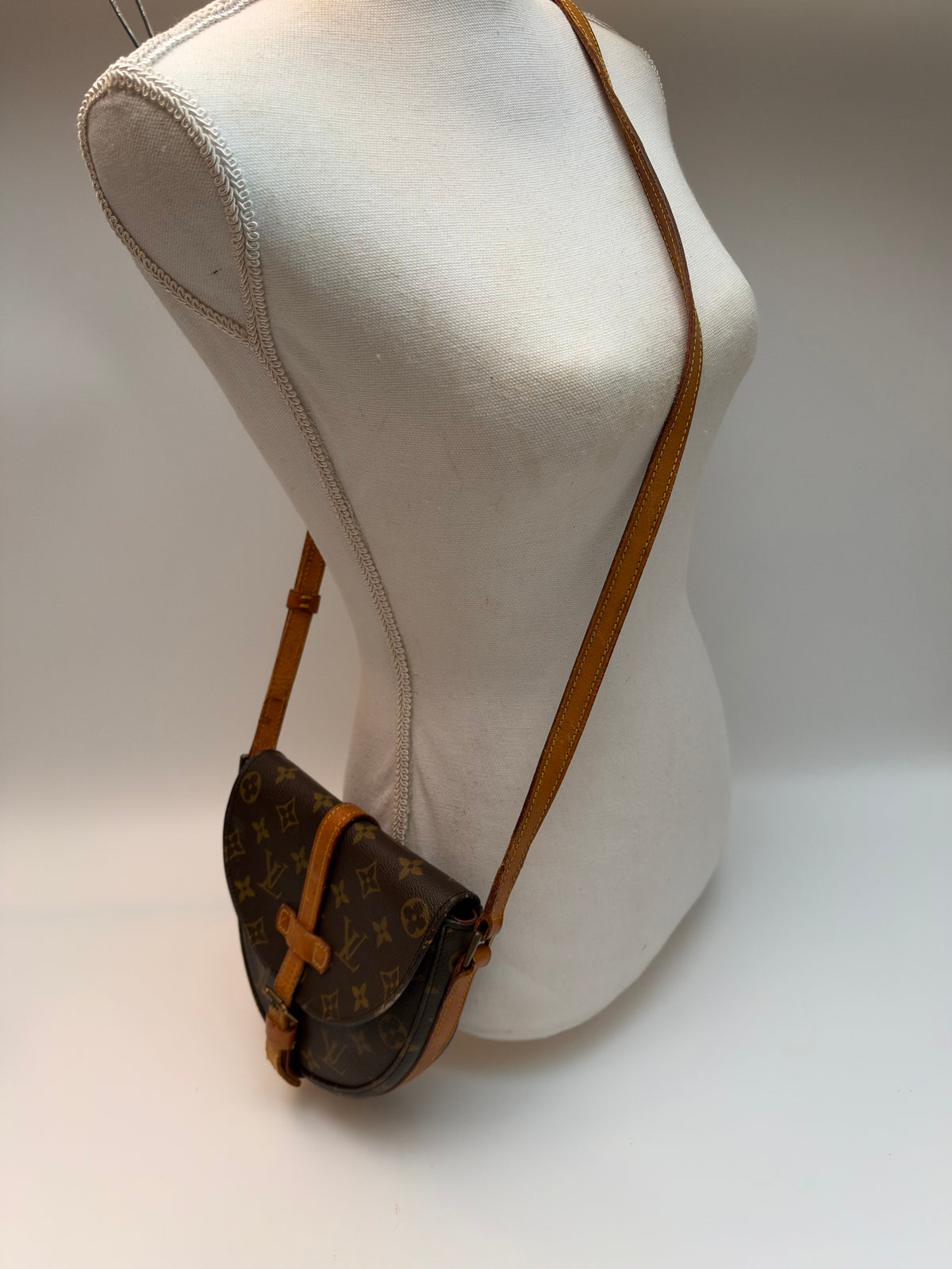 Louis Vuitton Chantilly PM
