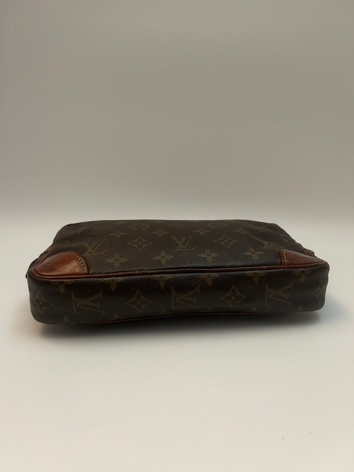 Louis Vuitton Clutch