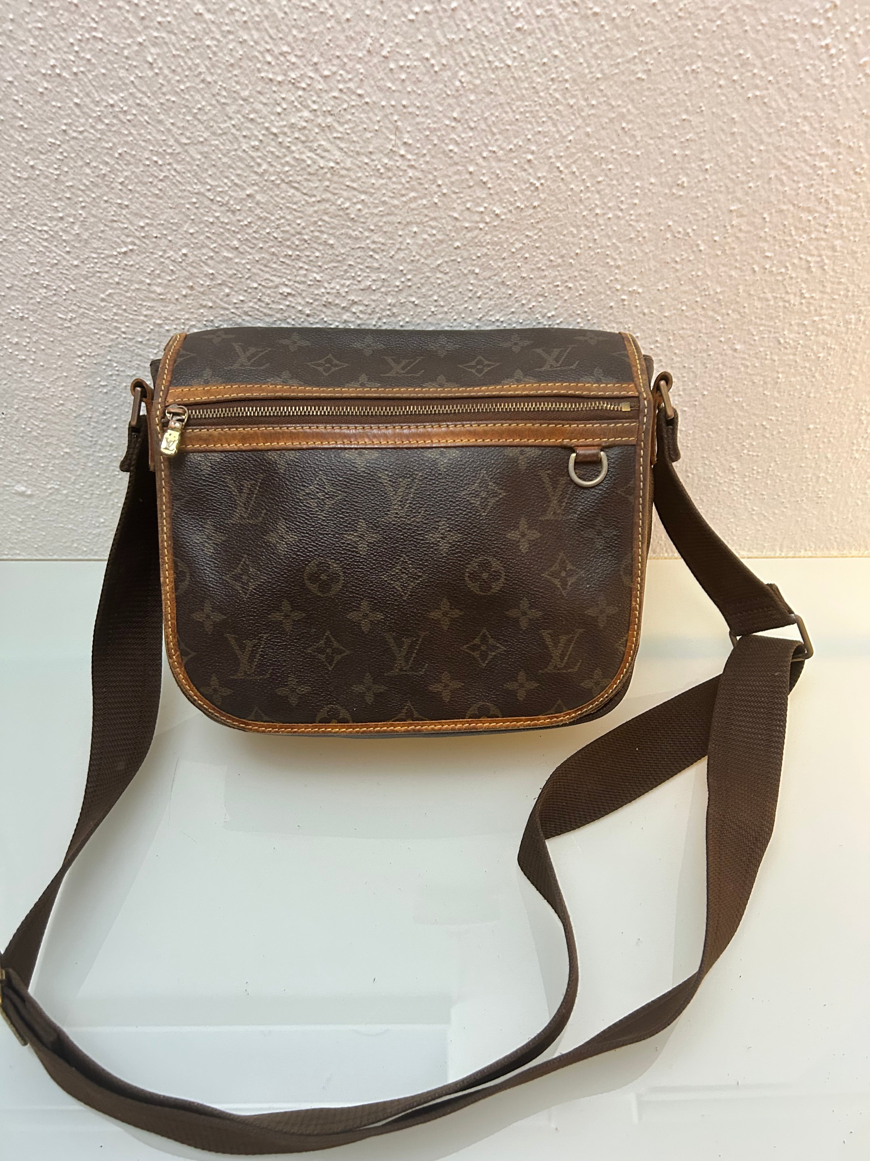 Louis Vuitton Bosphore
