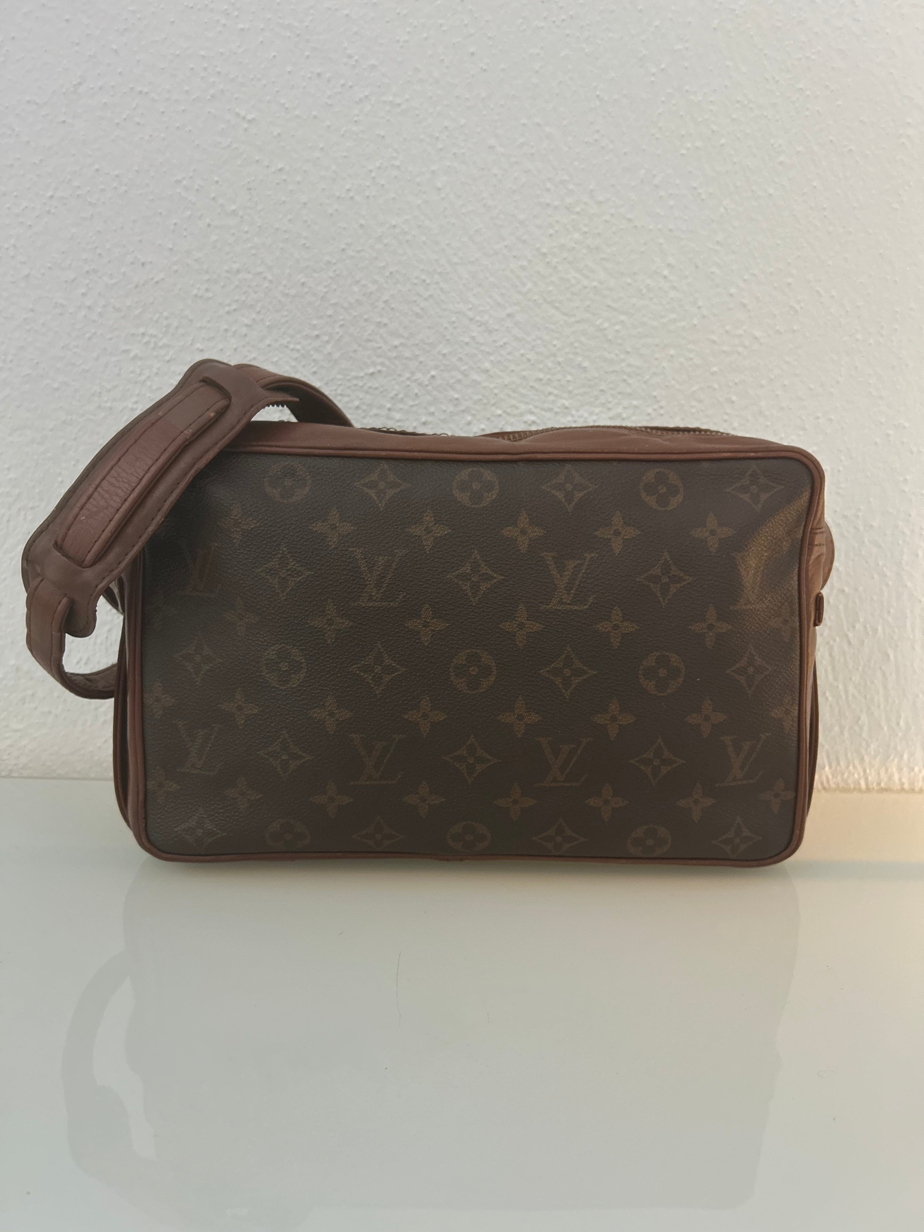 Louis Vuitton Crossbody