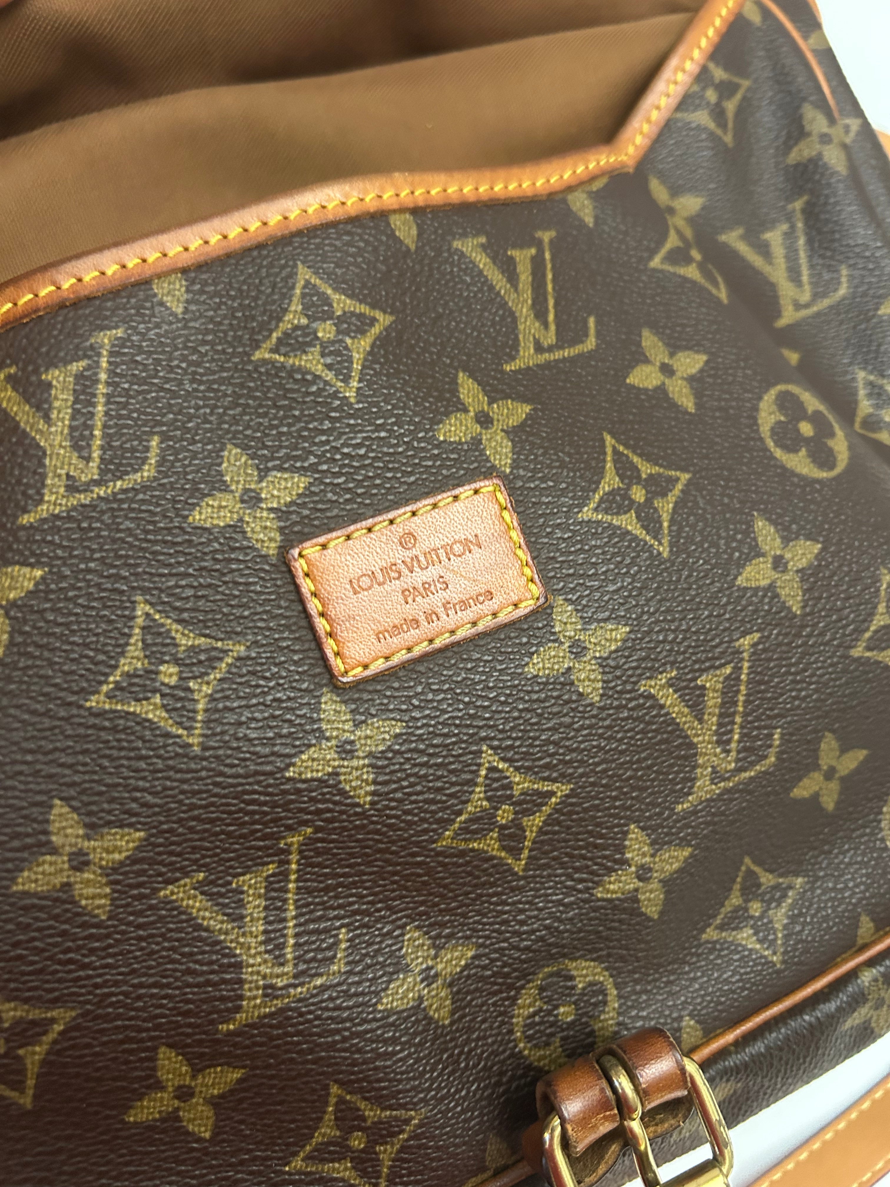Louis Vuitton Saumur PM