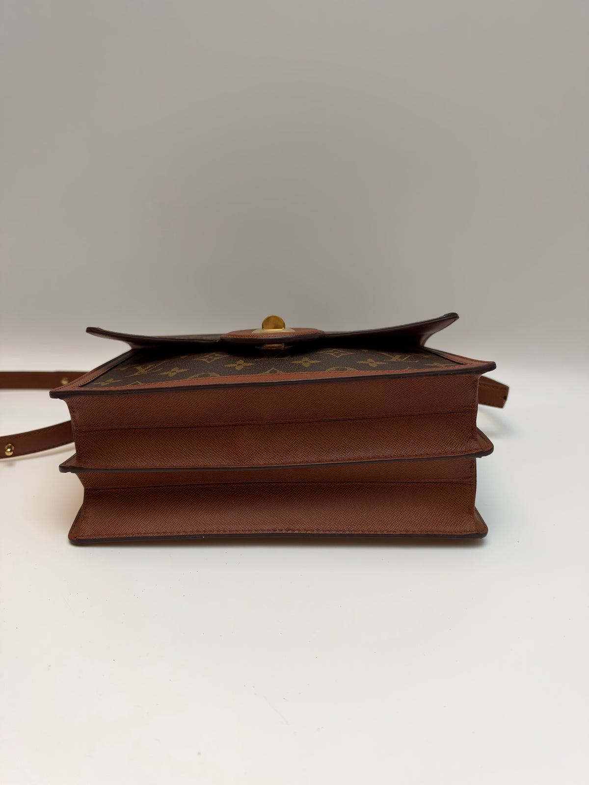 Louis Vuitton Raspail