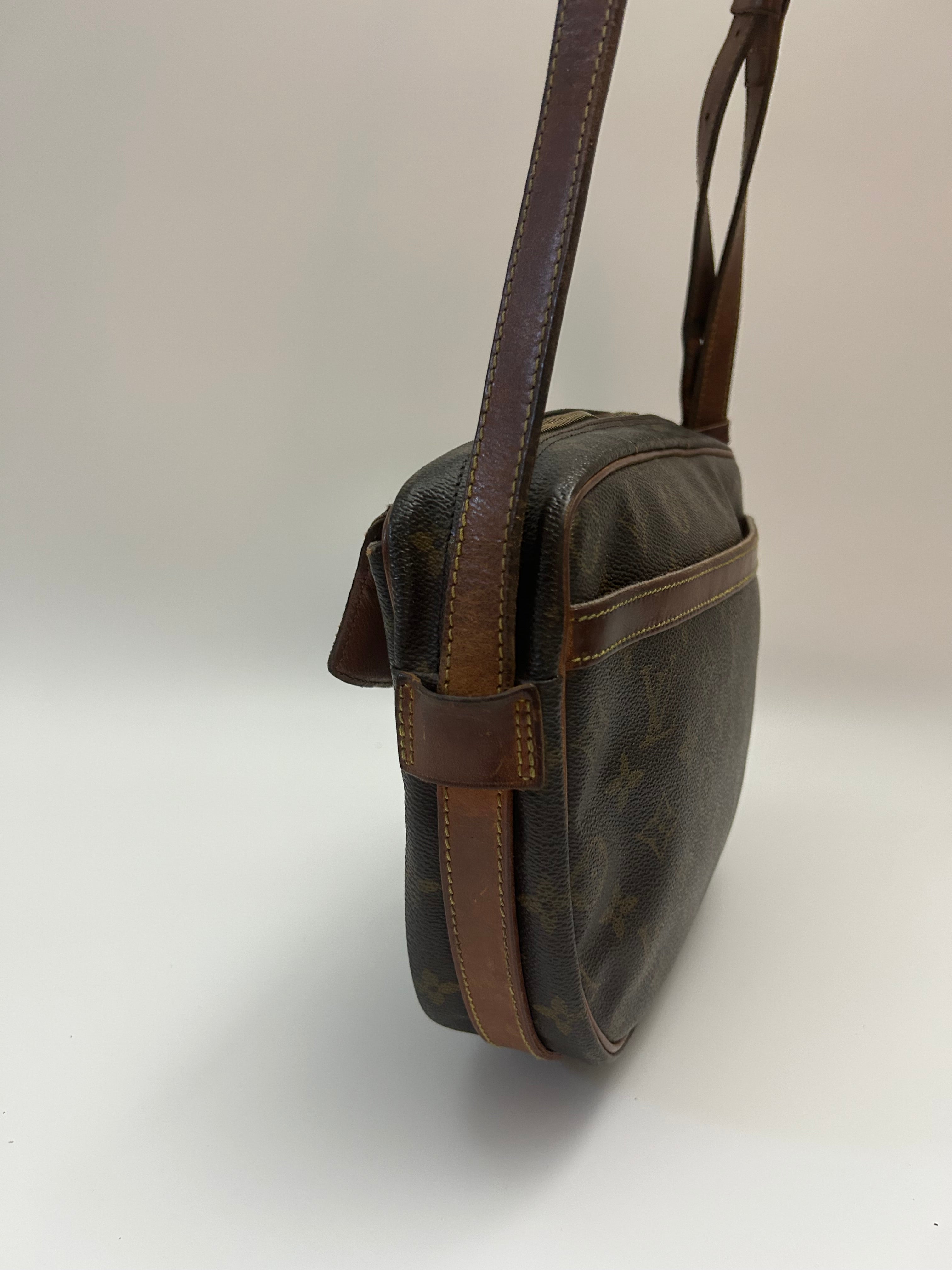Louis Vuitton Jeune fille GM