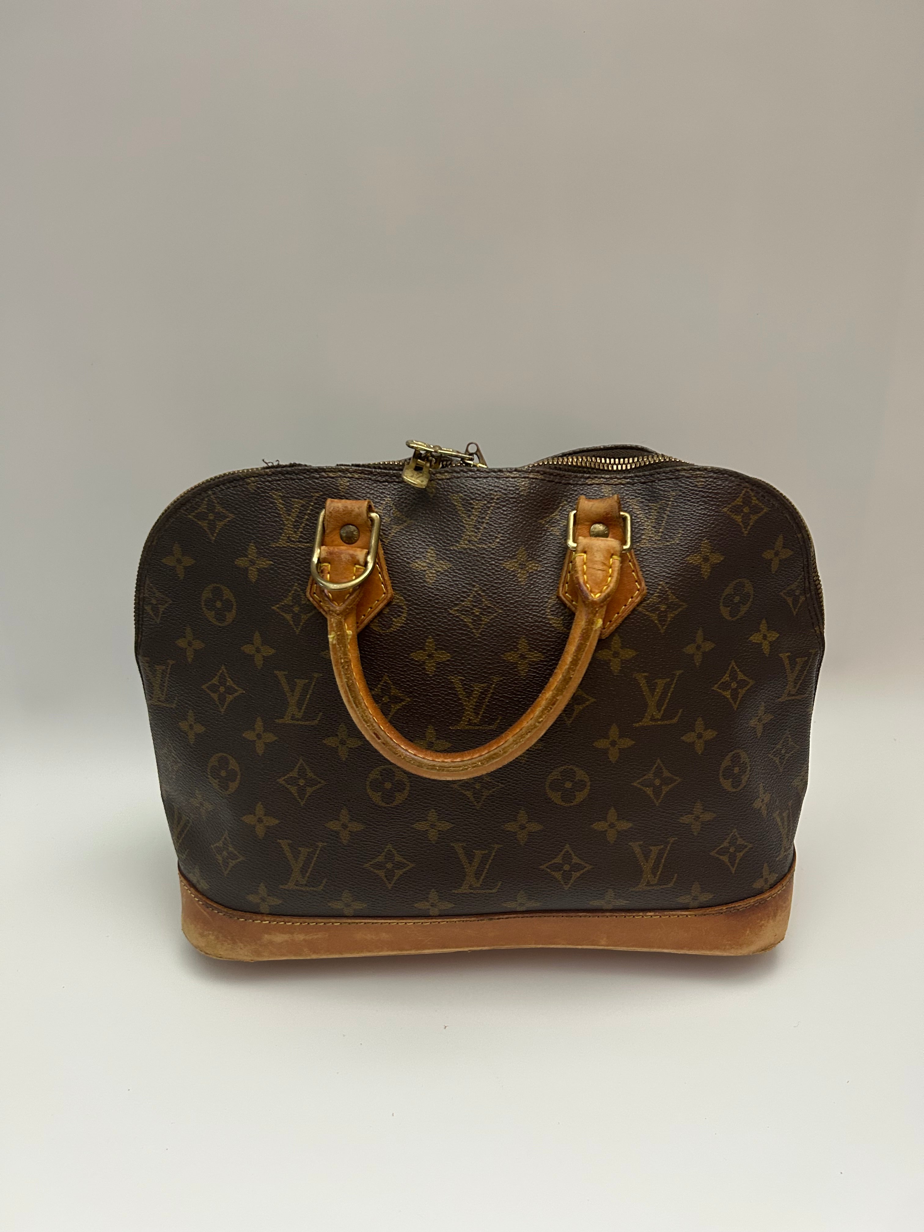 Louis Vuitton Alma